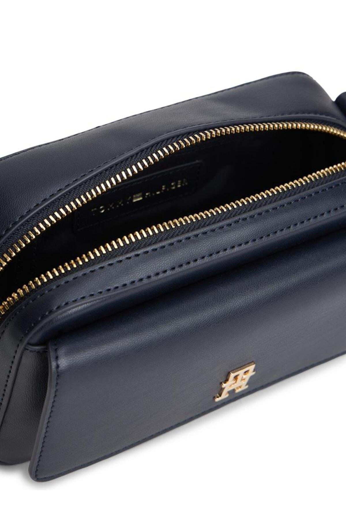th-icon-camera-bag--4edc-.jpg