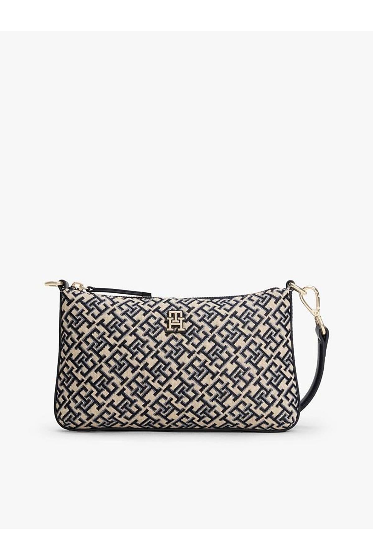 th-jacquard-shoulder-pouch-57-42a.jpg
