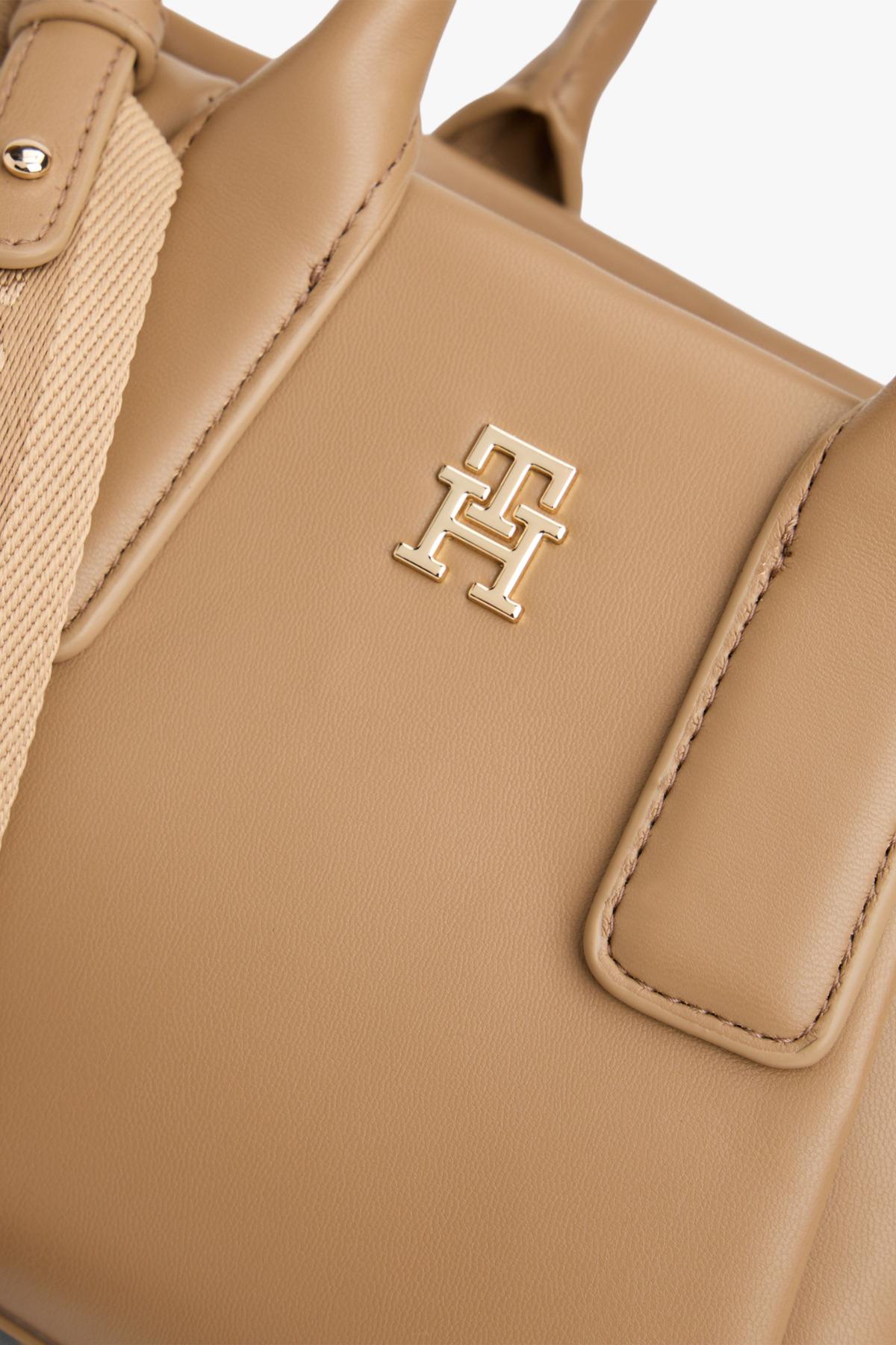 th-kadin-essential-camel-mini-tote-can-0ea28b.jpg