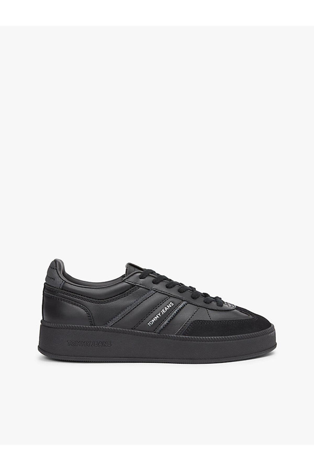 th-kadin-the-greenwich-edge-sneaker-2d428e.jpg