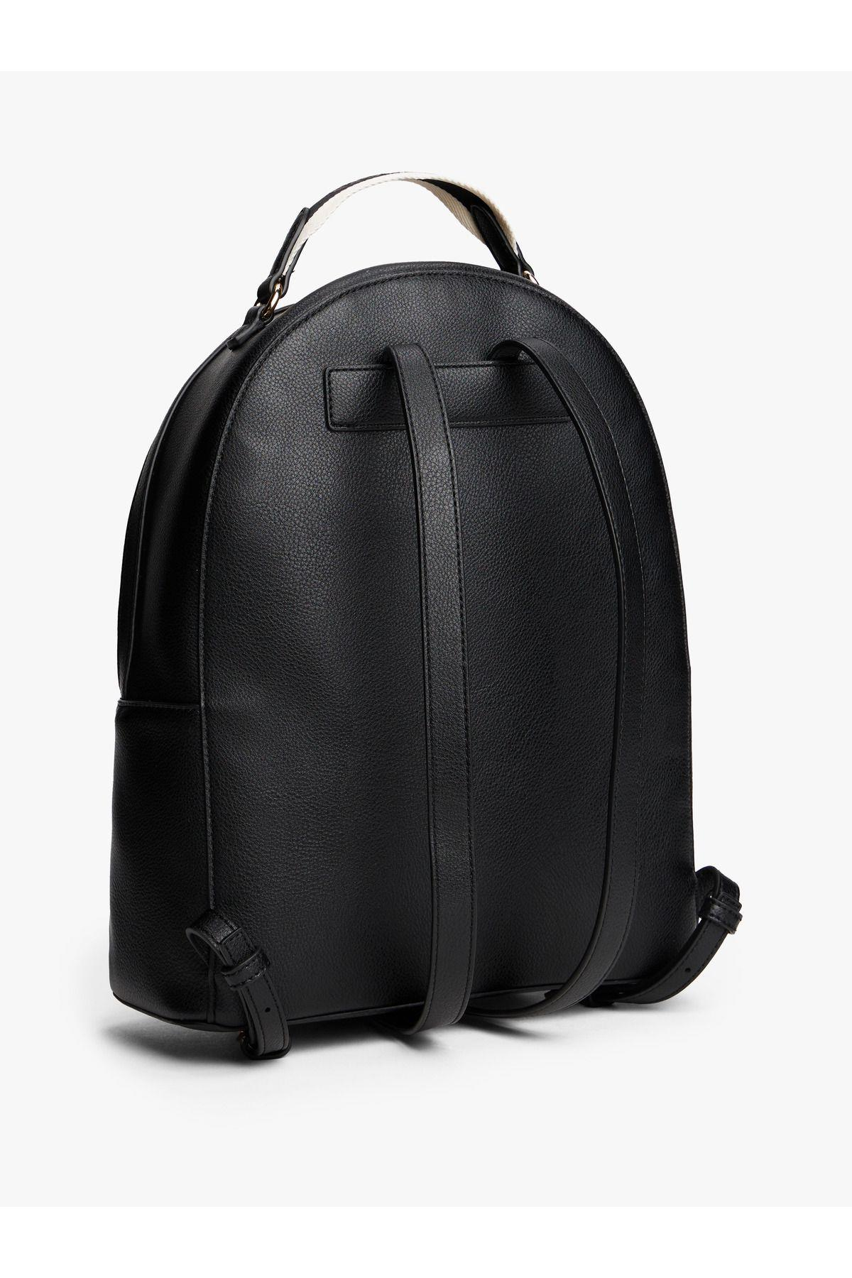 th-logotape-backpack-84-809.jpg