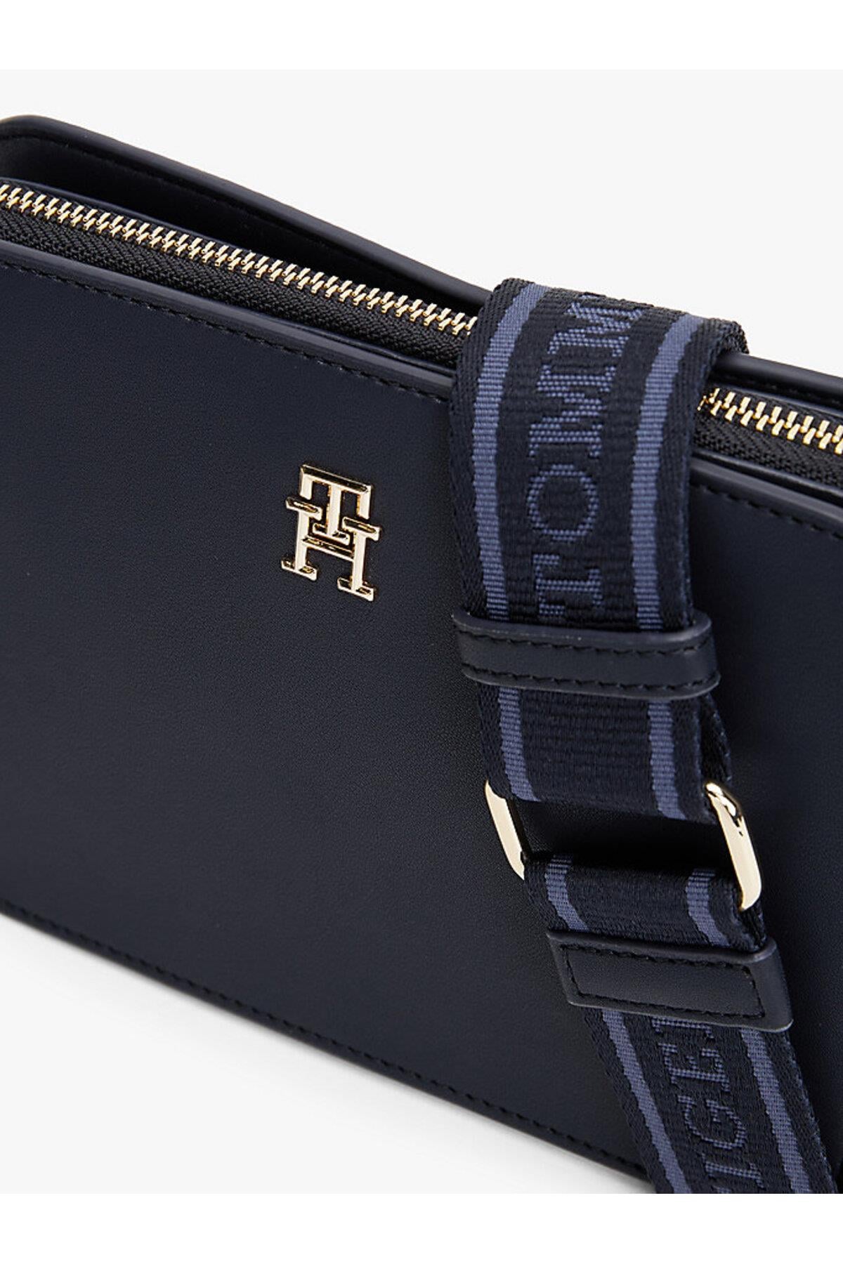 th-logotape-camera-bag--4e3f-.jpg
