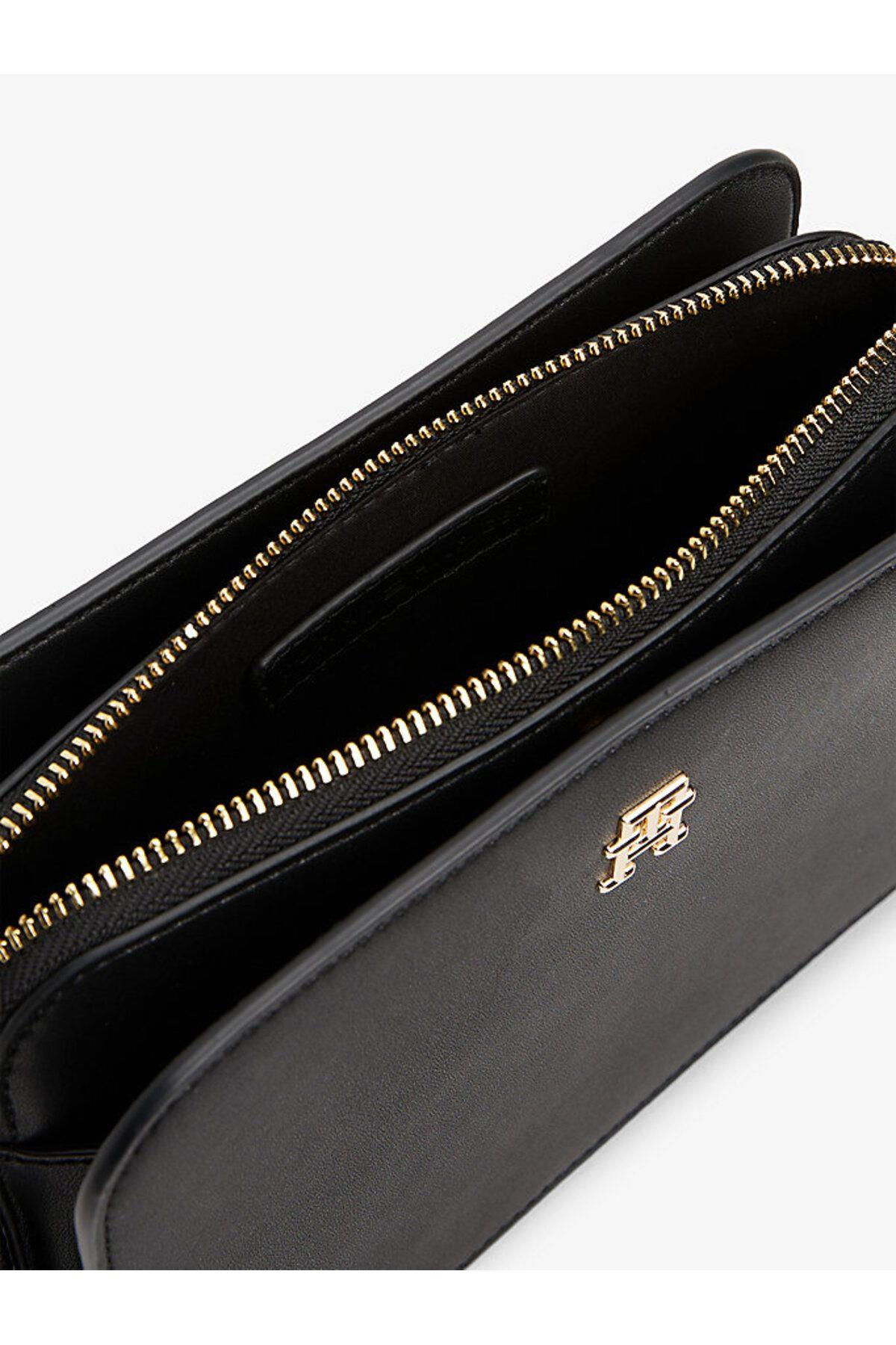 th-logotape-camera-bag-00f-c6.jpg