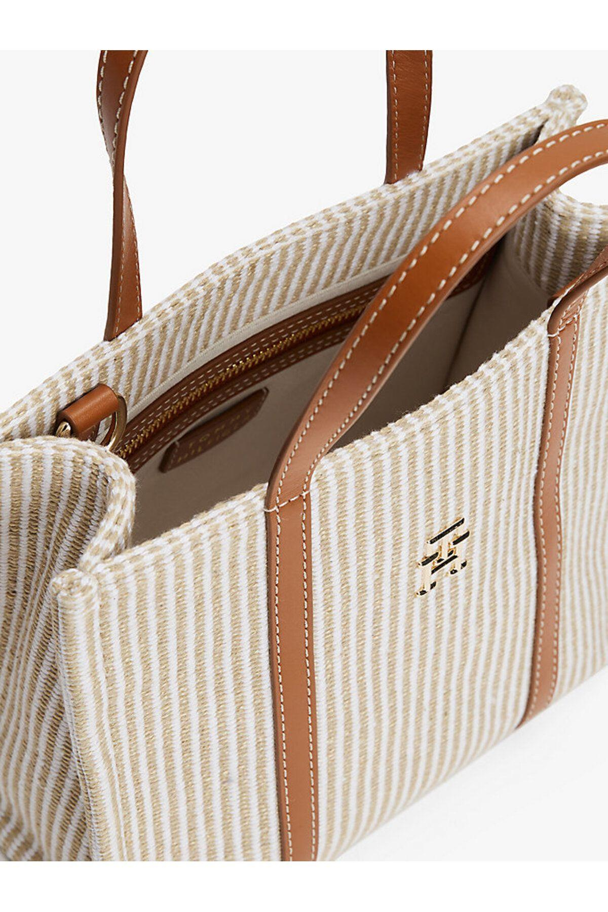 th-premium-beach-le-mini-tote-88853d.jpg