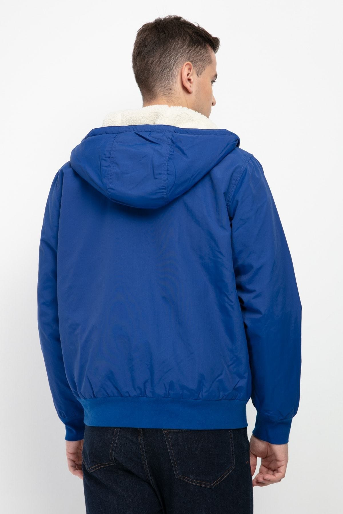 the-hooded-sherpa-mont-79070-0002-195953.jpg