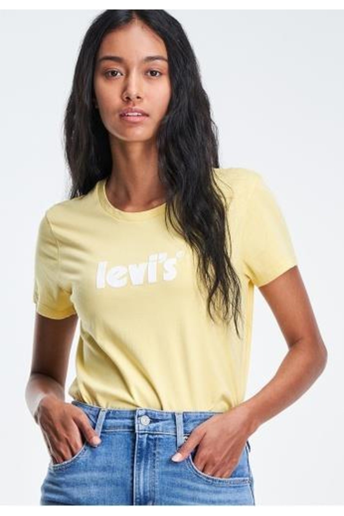the-perfect-tee-ssnl-poster-logo-pinea-e-5bb7.jpg