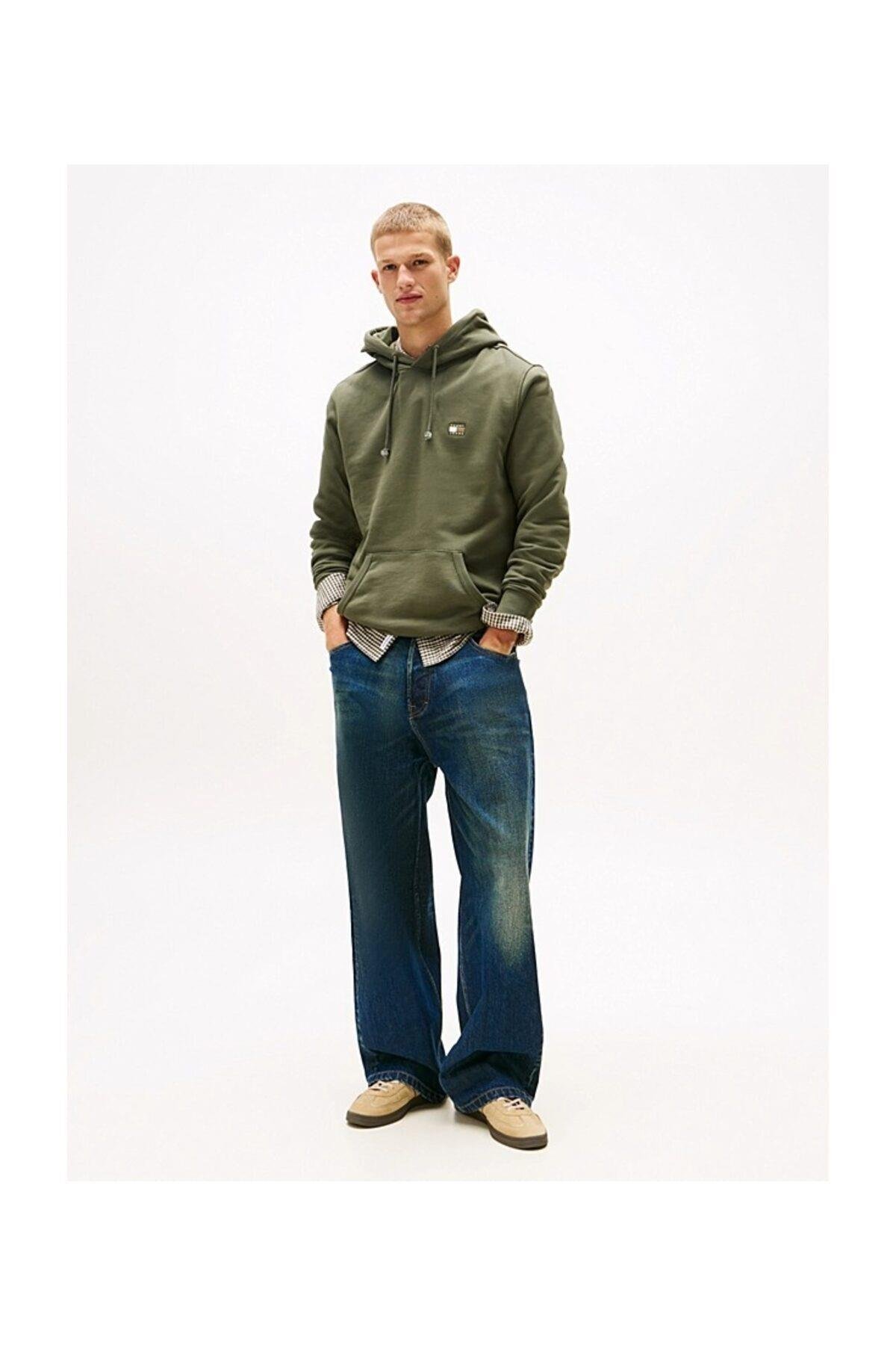 tjm-reg-badge-hoodie-0h7-4bae93.jpg