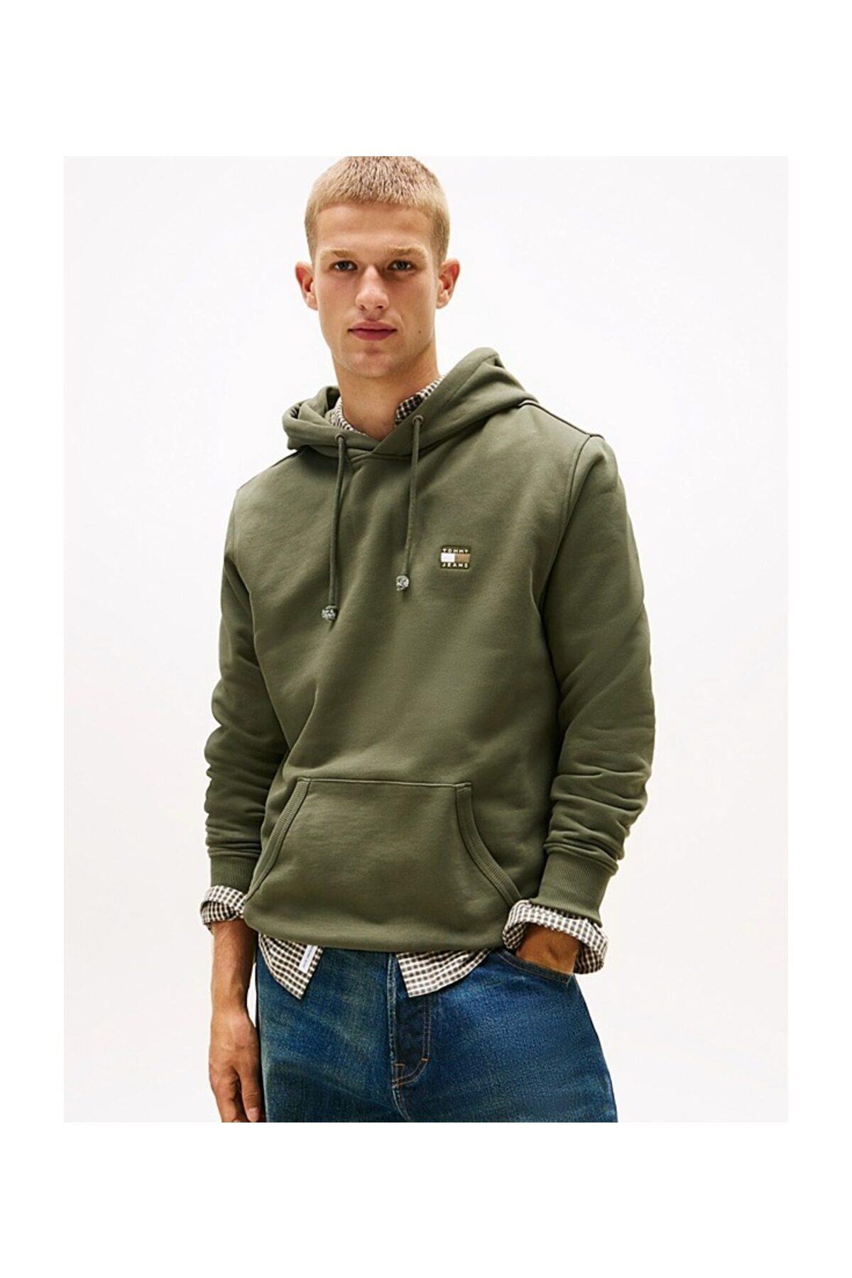 tjm-reg-badge-hoodie-0h7-e5dafb.jpg