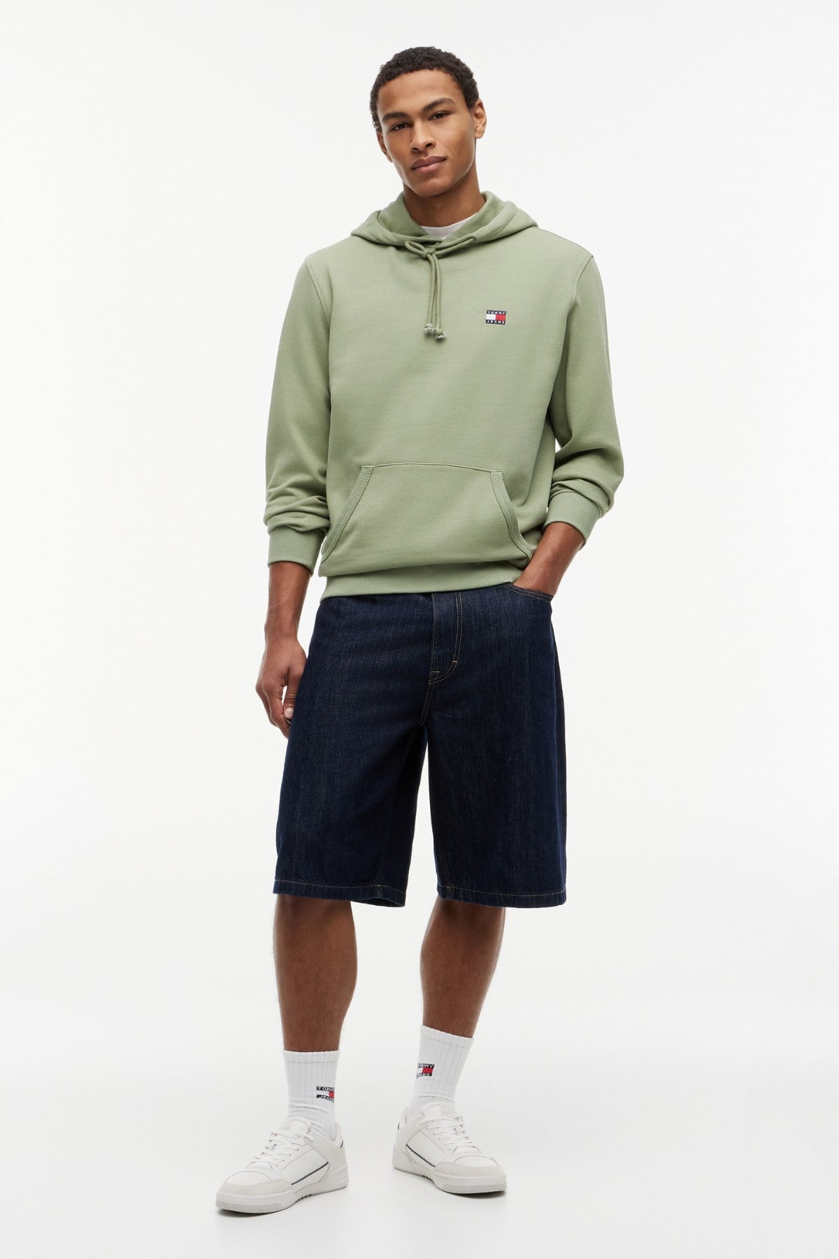 tjm-regular-badge-erkek-yesil-hoodie-f37d-4.jpg