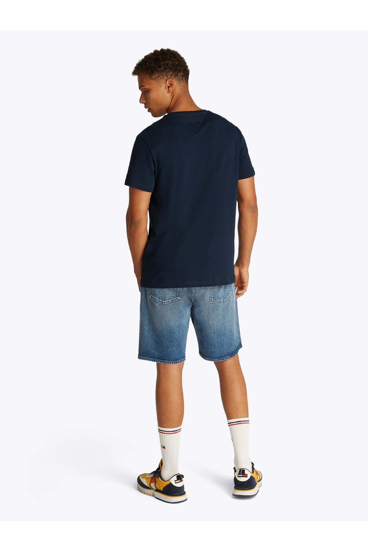 tjm-slim-entry-graphic-tee-ext-38-145.jpg