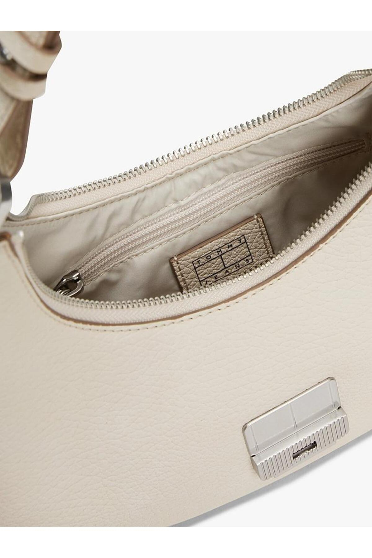 tjw-crush-shoulder-bag-85c1df.jpg