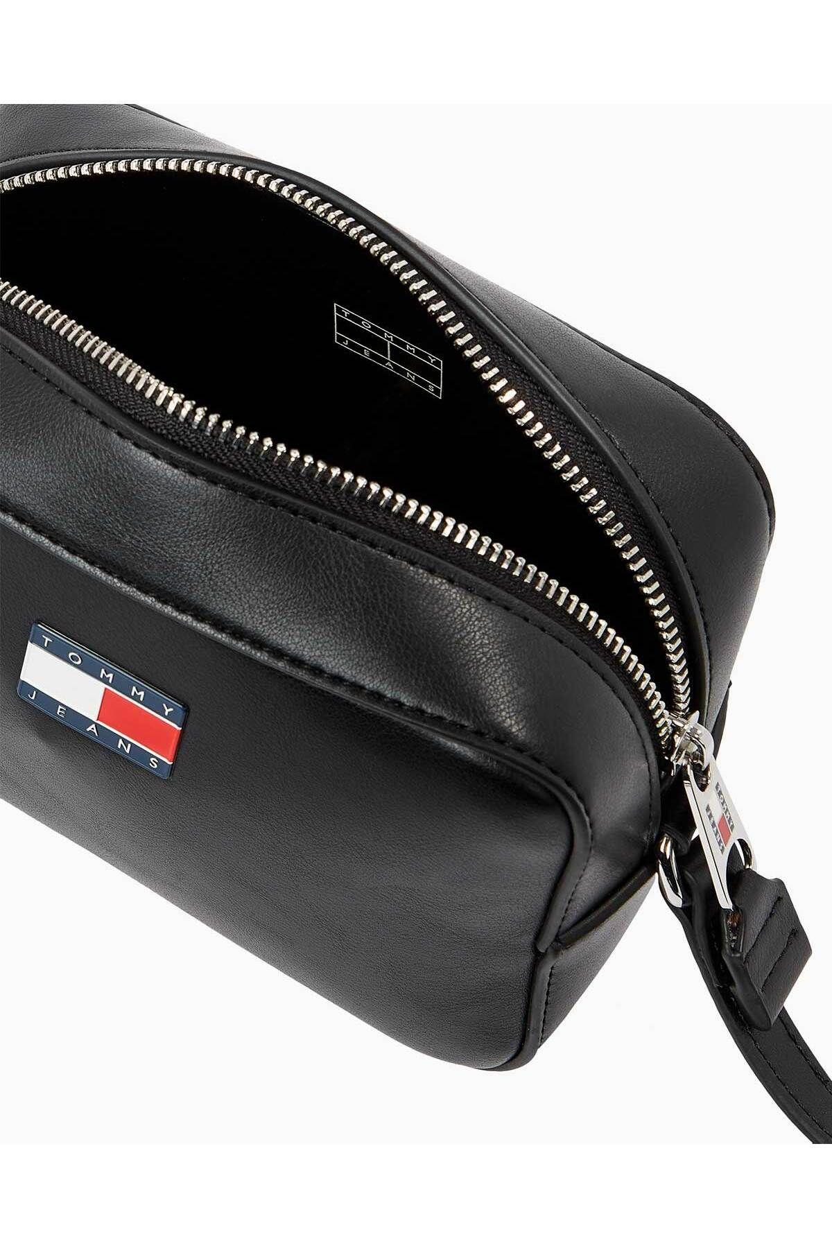 tjw-ess-must-camera-bag-e264-4.jpg