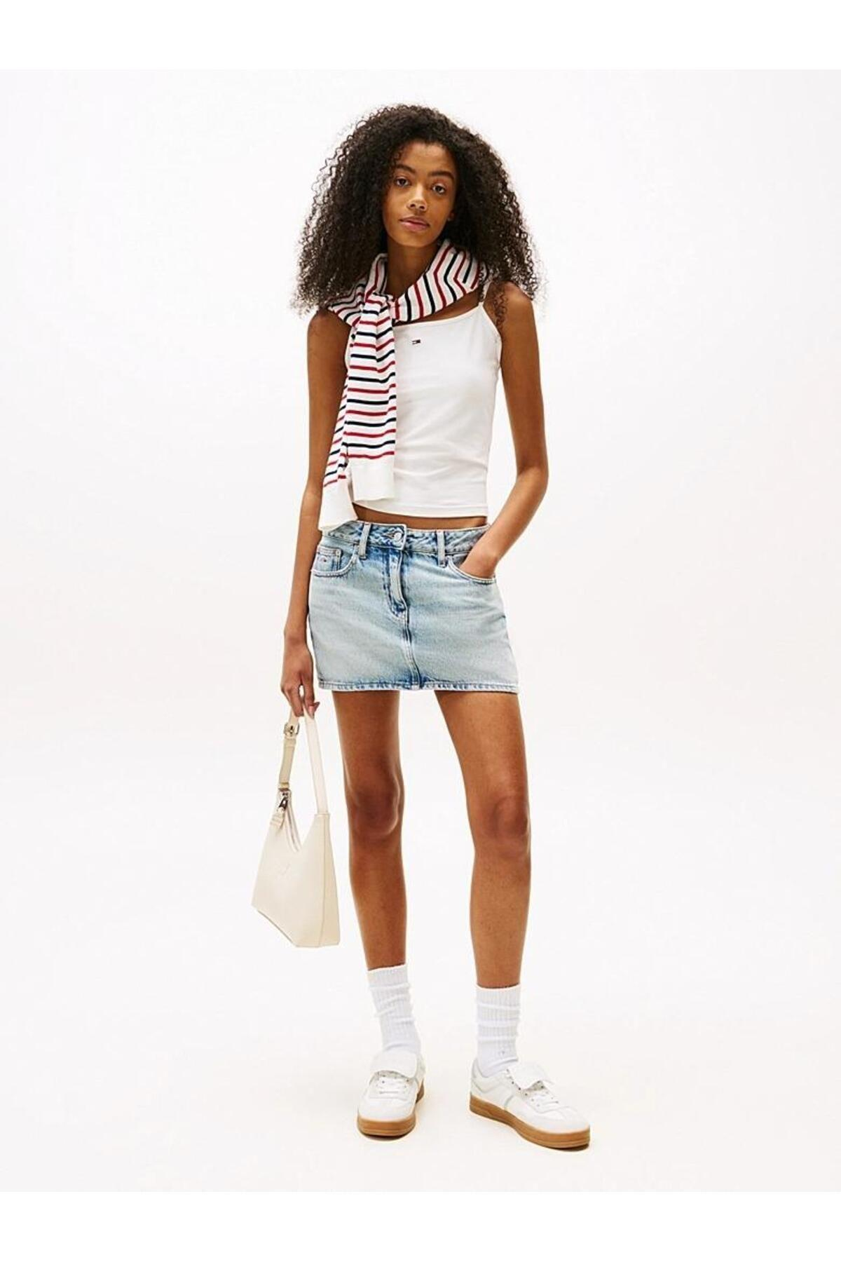 tjw-essential-strap-top-ext-a9-96c.jpg