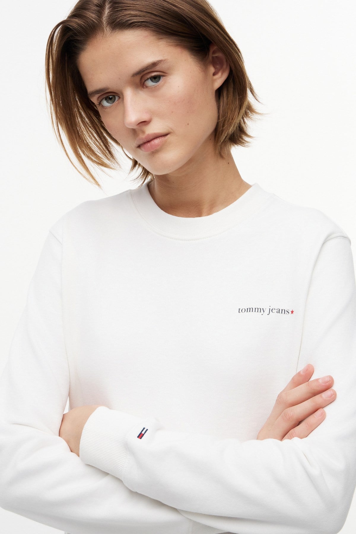 tjw-kadin-regular-essential-logo-1-bis-c-9831.jpg