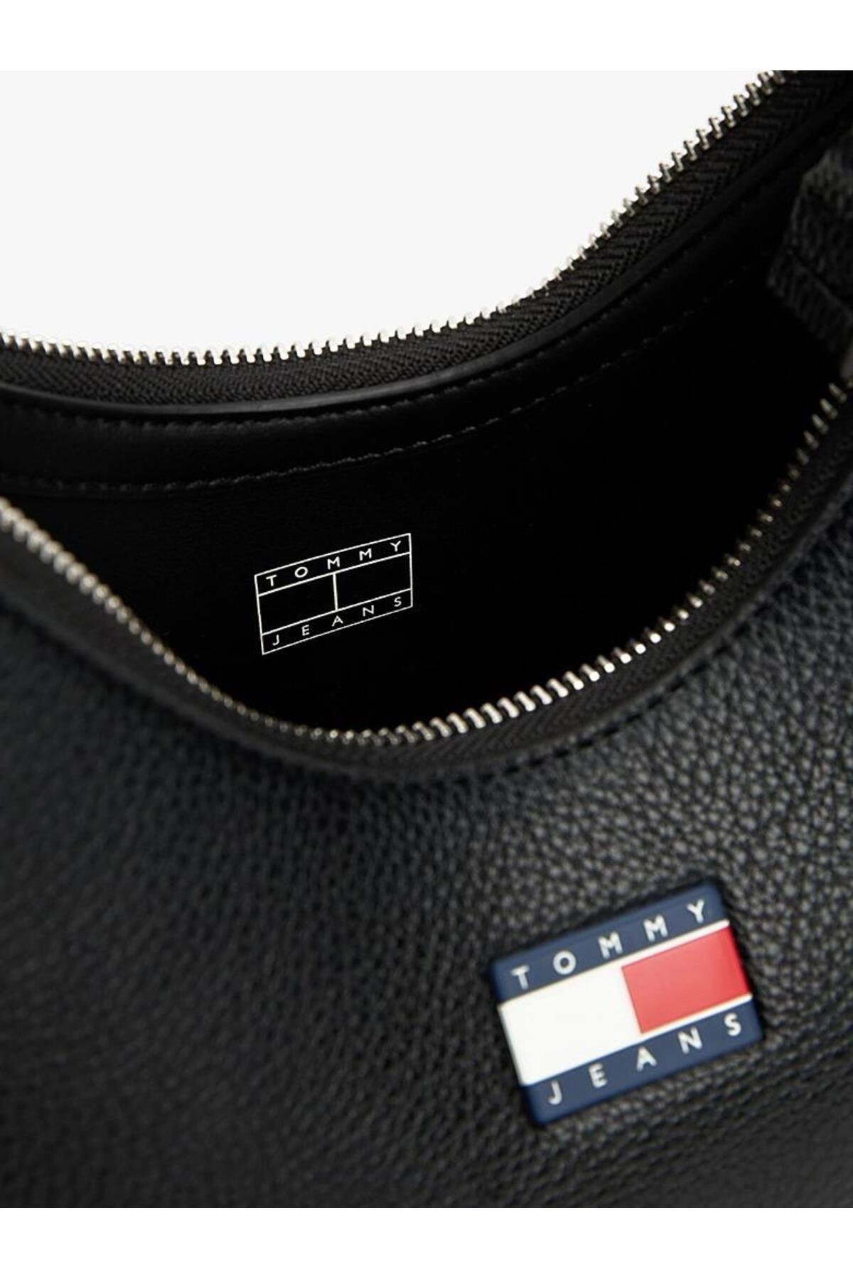 tjw-must-shoulder-bag-764-b9.jpg