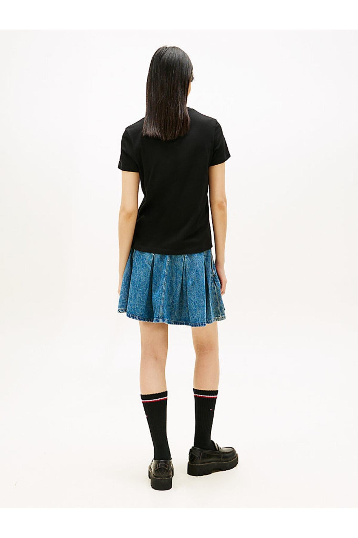 tjw-regular-essential-logo-t-shirt-ebf1-3.jpg