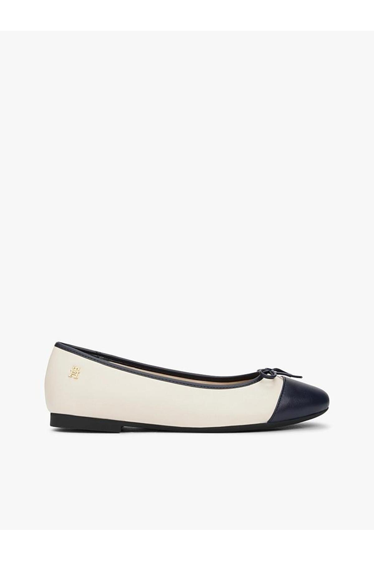 toe-cap-leather-ballerina-9-4b0a.jpg
