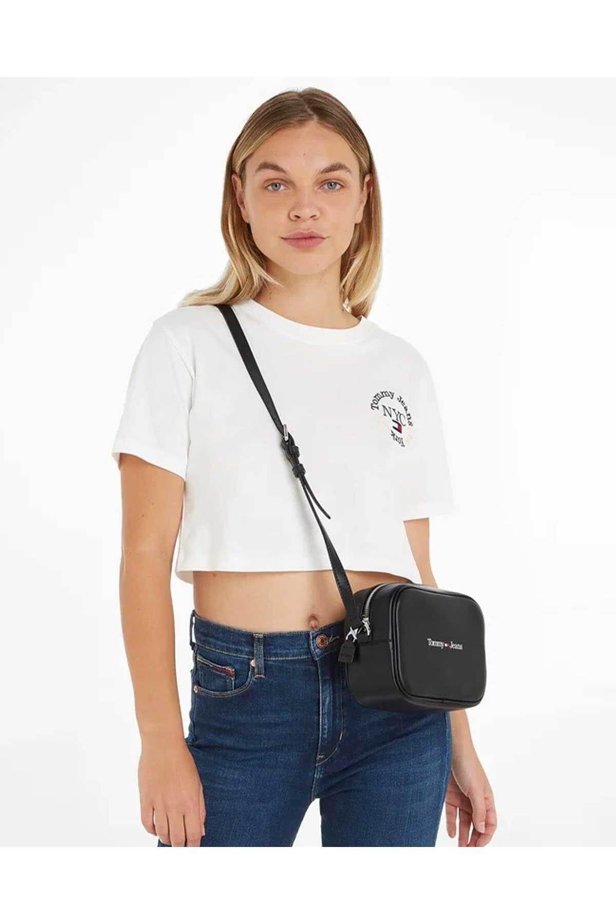 tommy-jeans-logolu-camera-bag-29d0ba.jpg