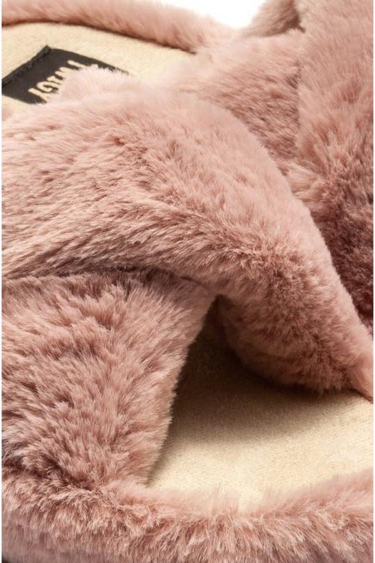 tw-tuti-pembe-kadin-ev-terligi-ee-87f.jpg