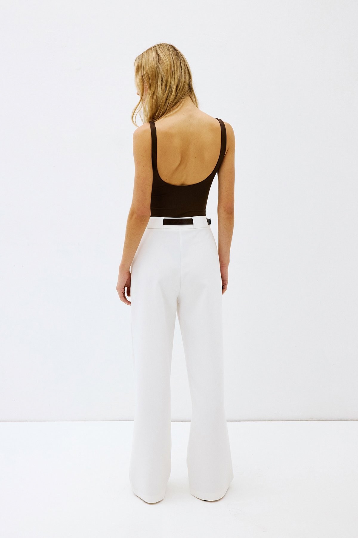 v-yaka-bodysuit-b9a4-8.jpg