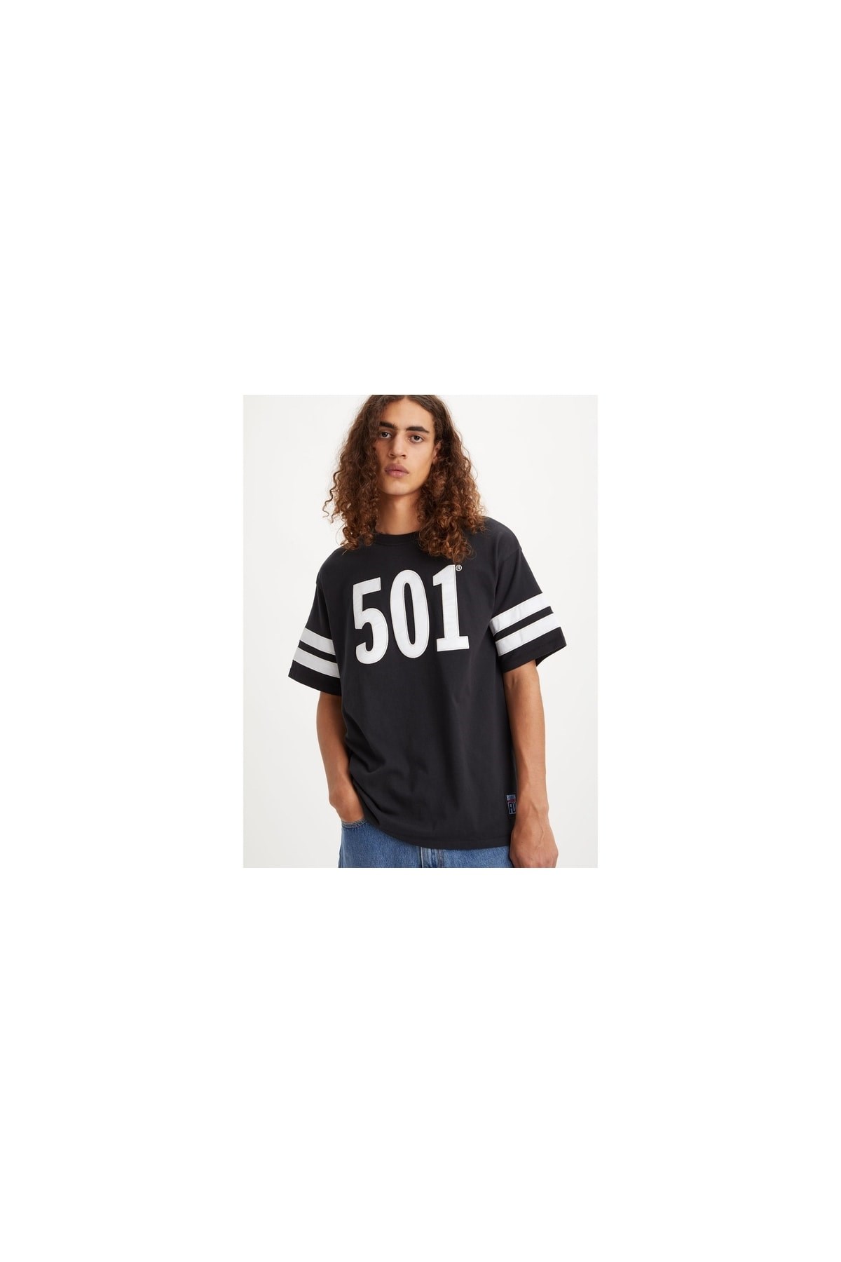 vintage-fit-graphic-tee-e5-4fe.jpg