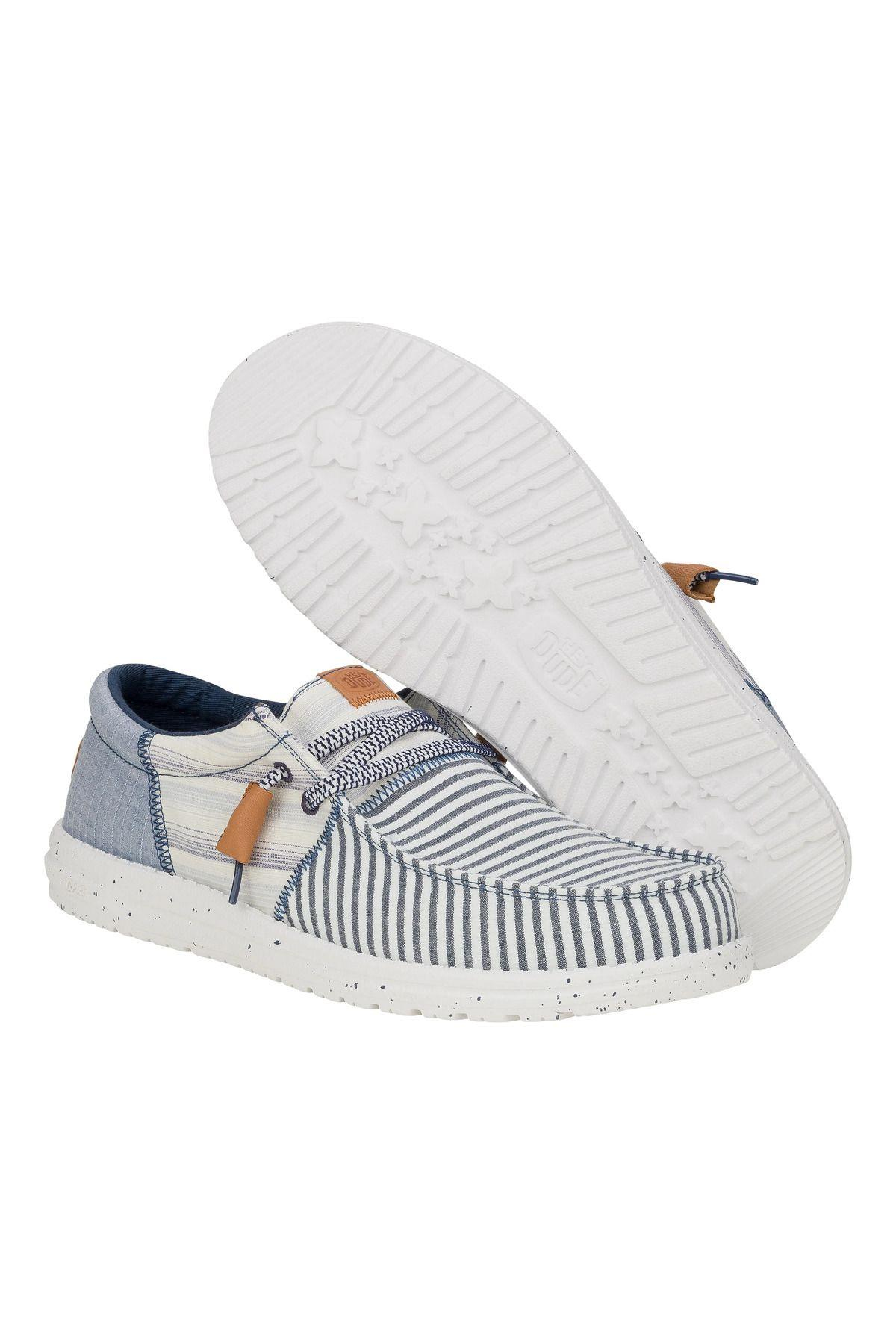 wally-tri-nu-prep-sneaker-dc8-8f.jpg