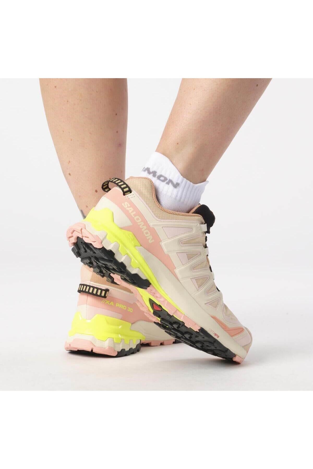 xa-pro-3d-v9-gore-tex-kadin-outdoor-ay-c3-9d6.jpg
