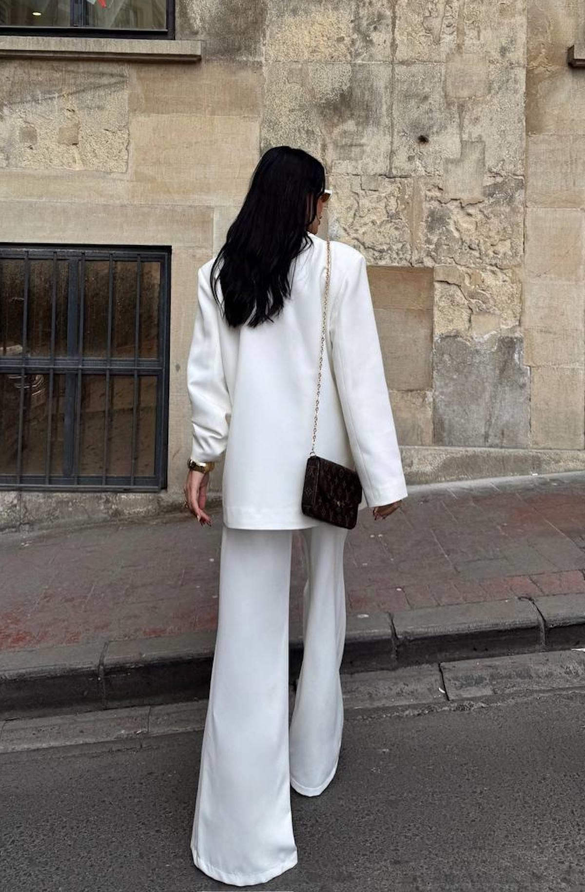 Oversize Beyaz Takım