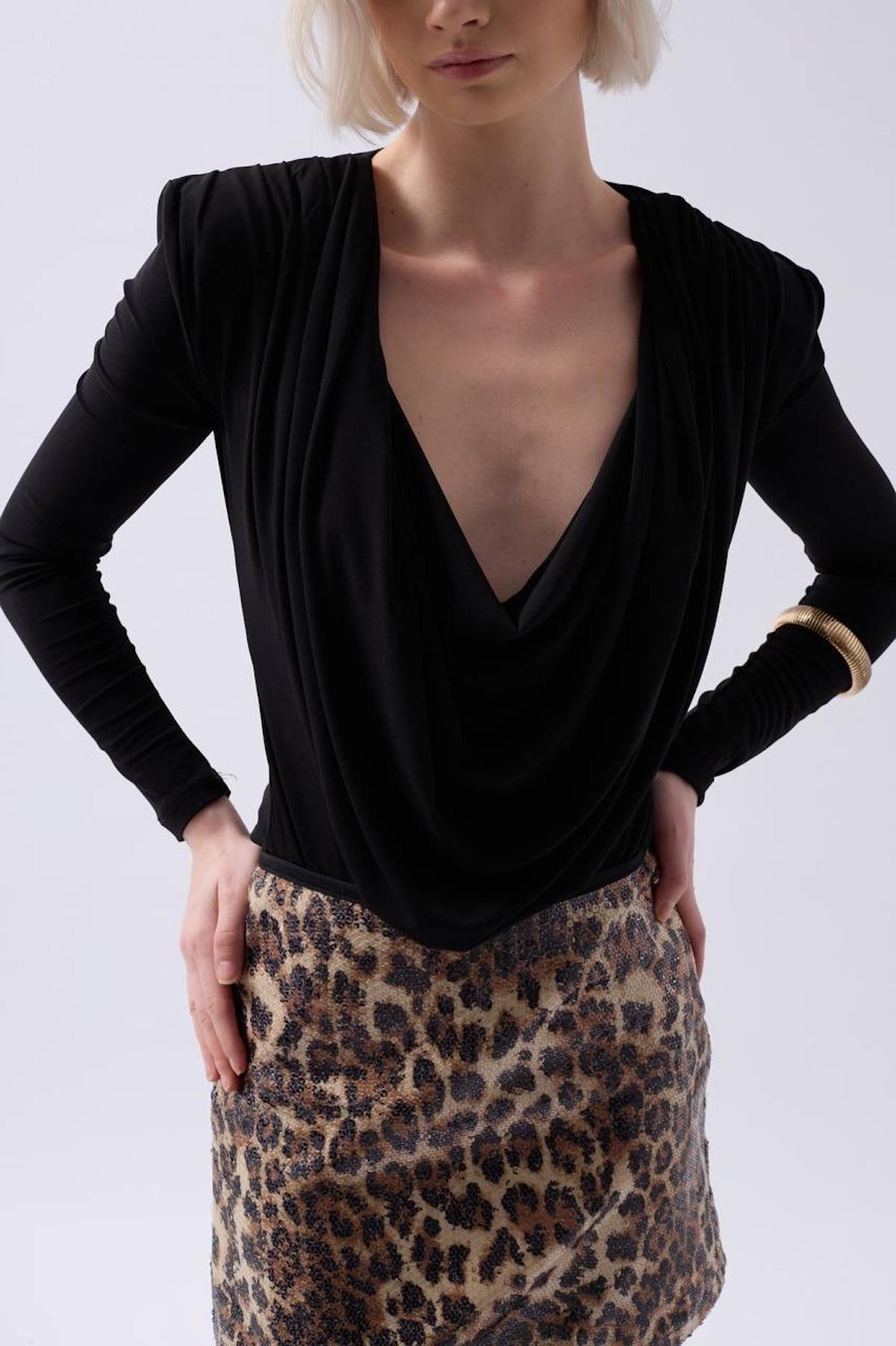 Vatkalı Degaje Yaka  Bodysuit