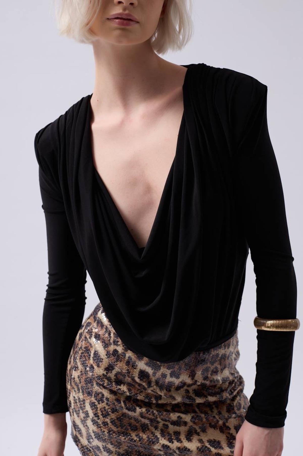 Vatkalı Degaje Yaka  Bodysuit