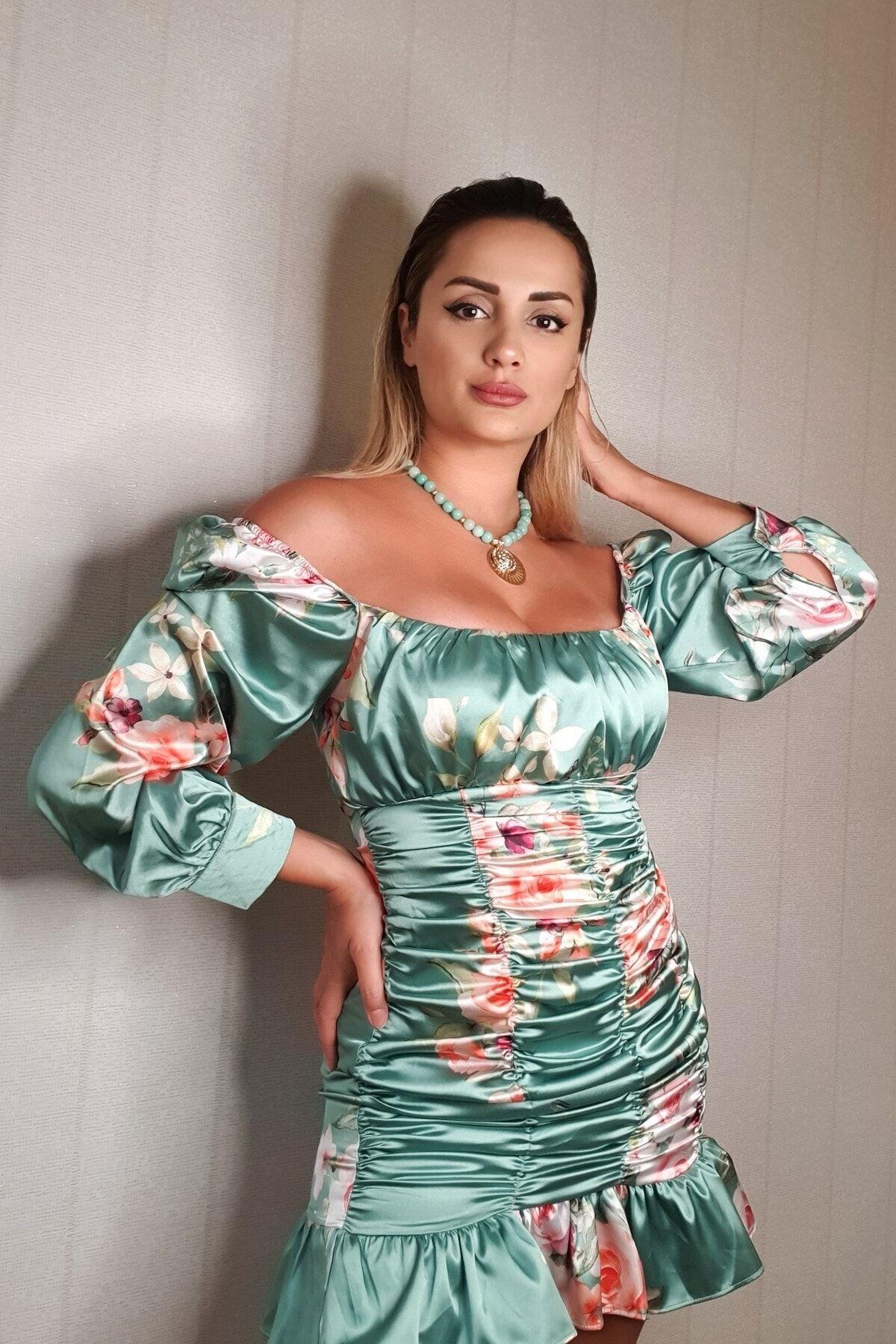 Yeşil Desenli Elbise