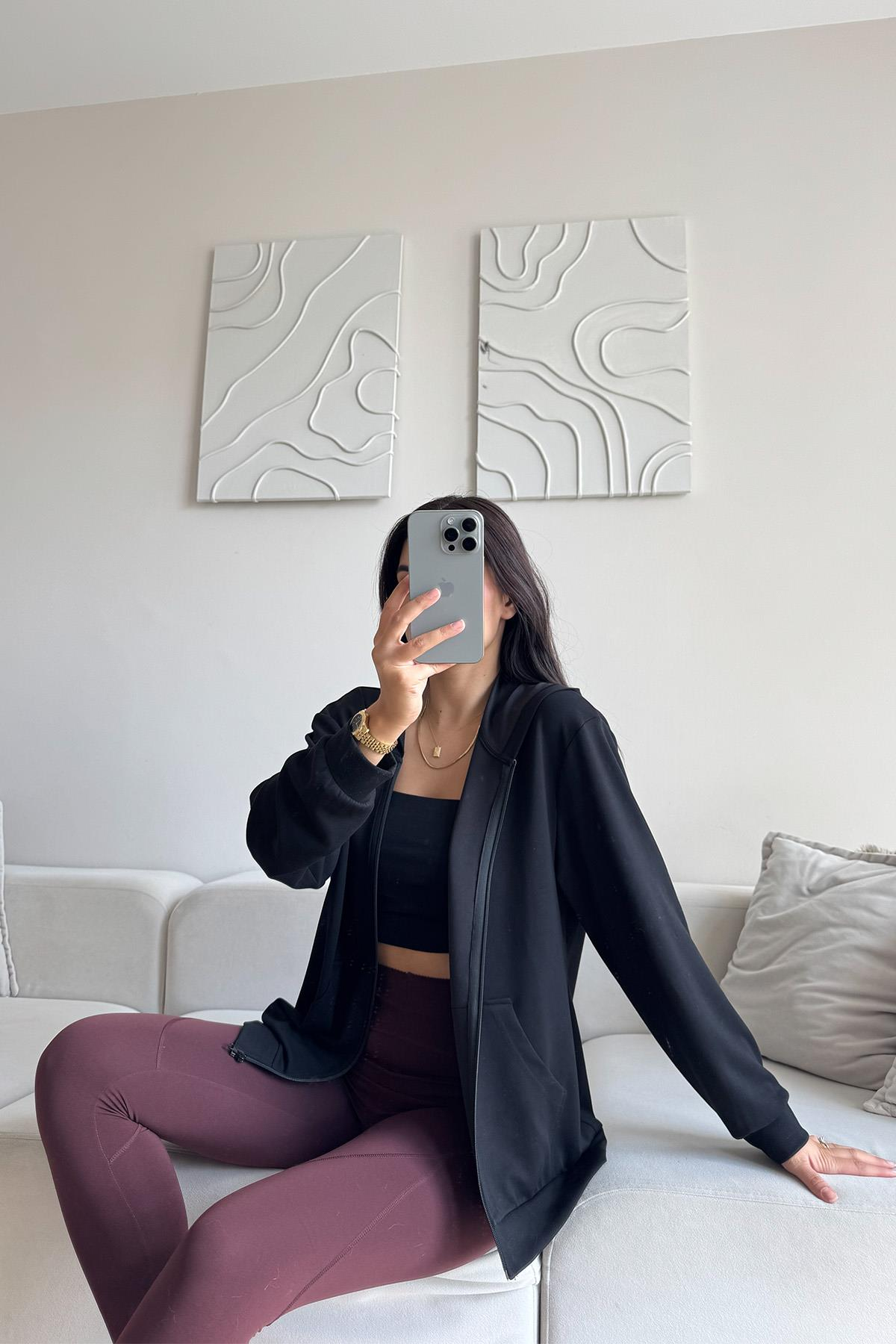 Modal Kumaş Relax Fit Uzun Kollu Cepli Kapşonlu Fermuarlı Siyah Kadın Sweatshirt