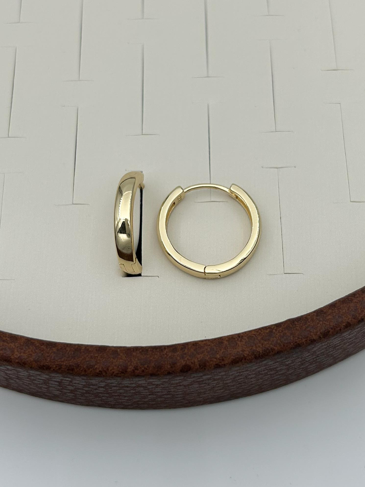 Vip 14K Gold Küpe