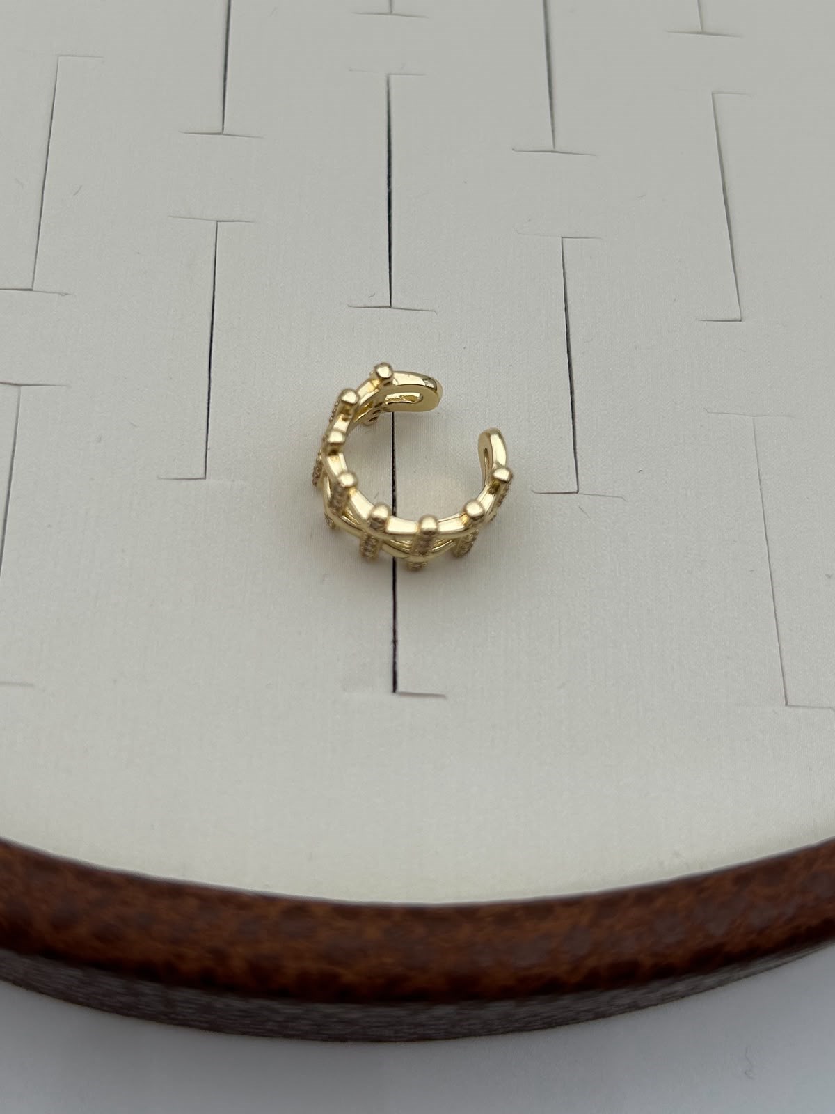 Vip Earcuff