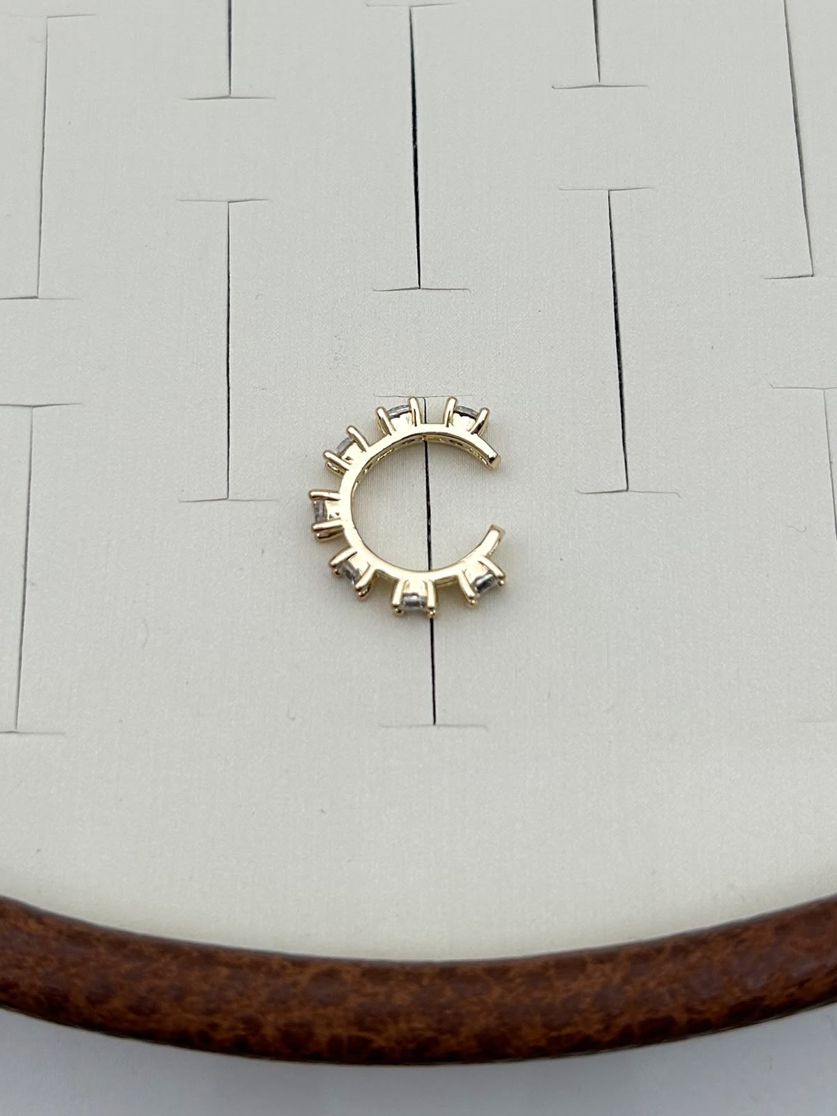 Vip Earcuff
