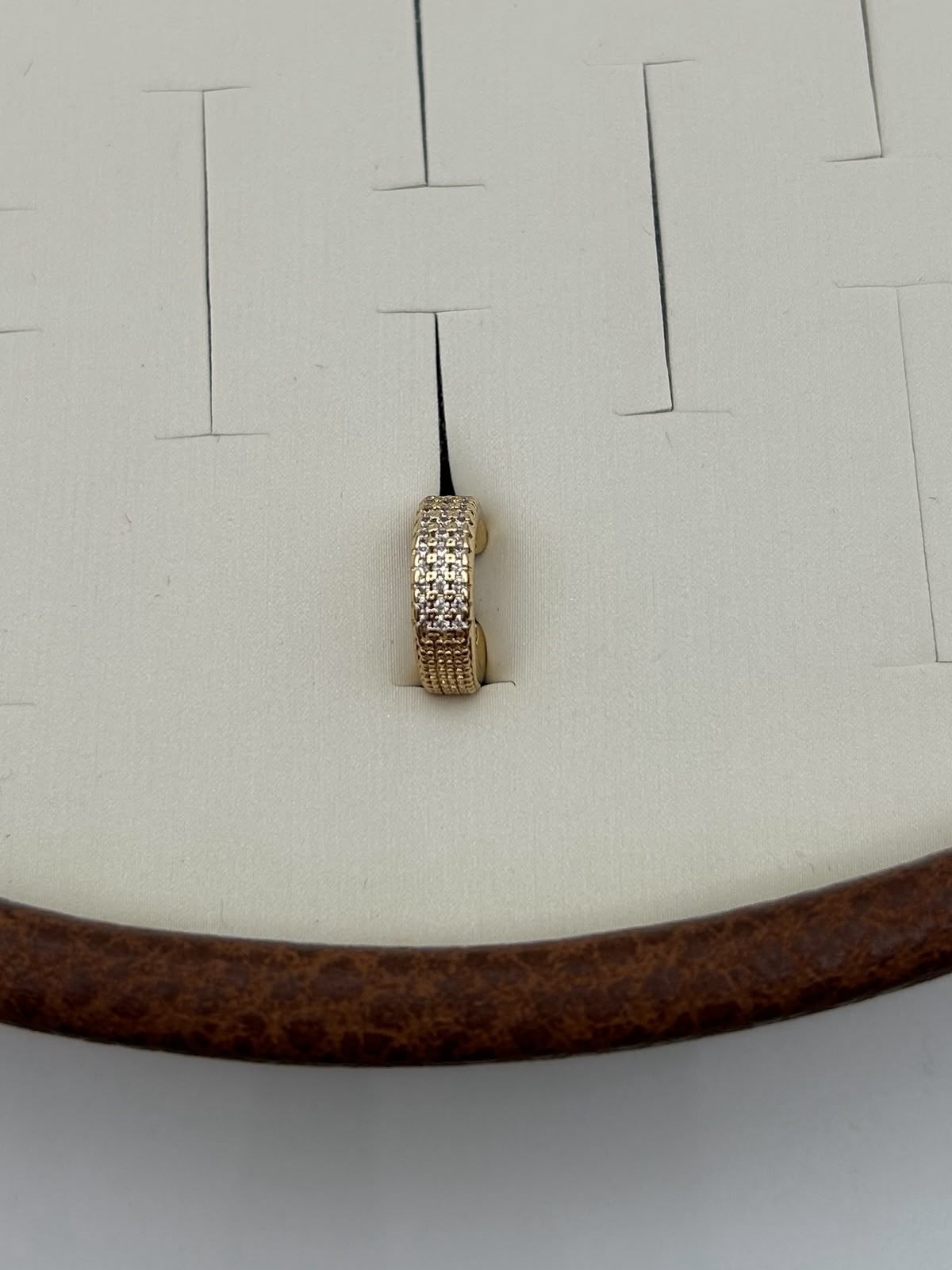 Vip Earcuff