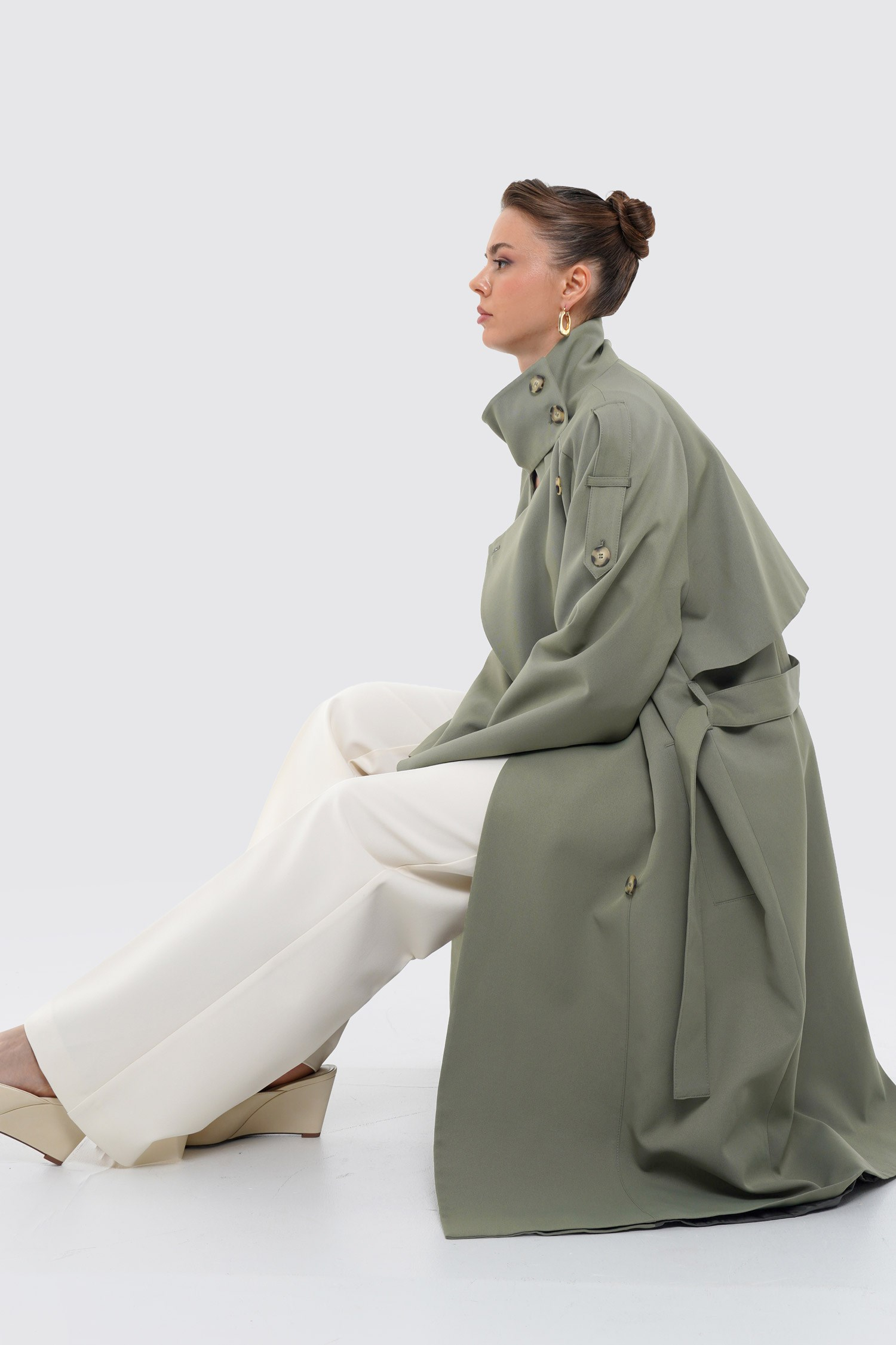 Kadın Açık Haki Dik Yaka Oversize Trençkot-Thalure