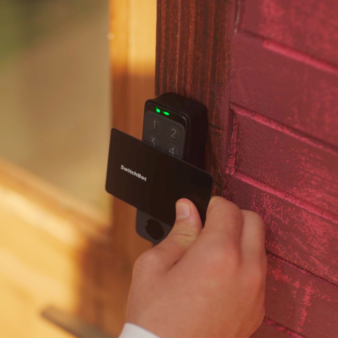 Lock Pro Akıllı Kapı Kilidi + Dokunmatik Tuş Takımı +  Erişim Kartı