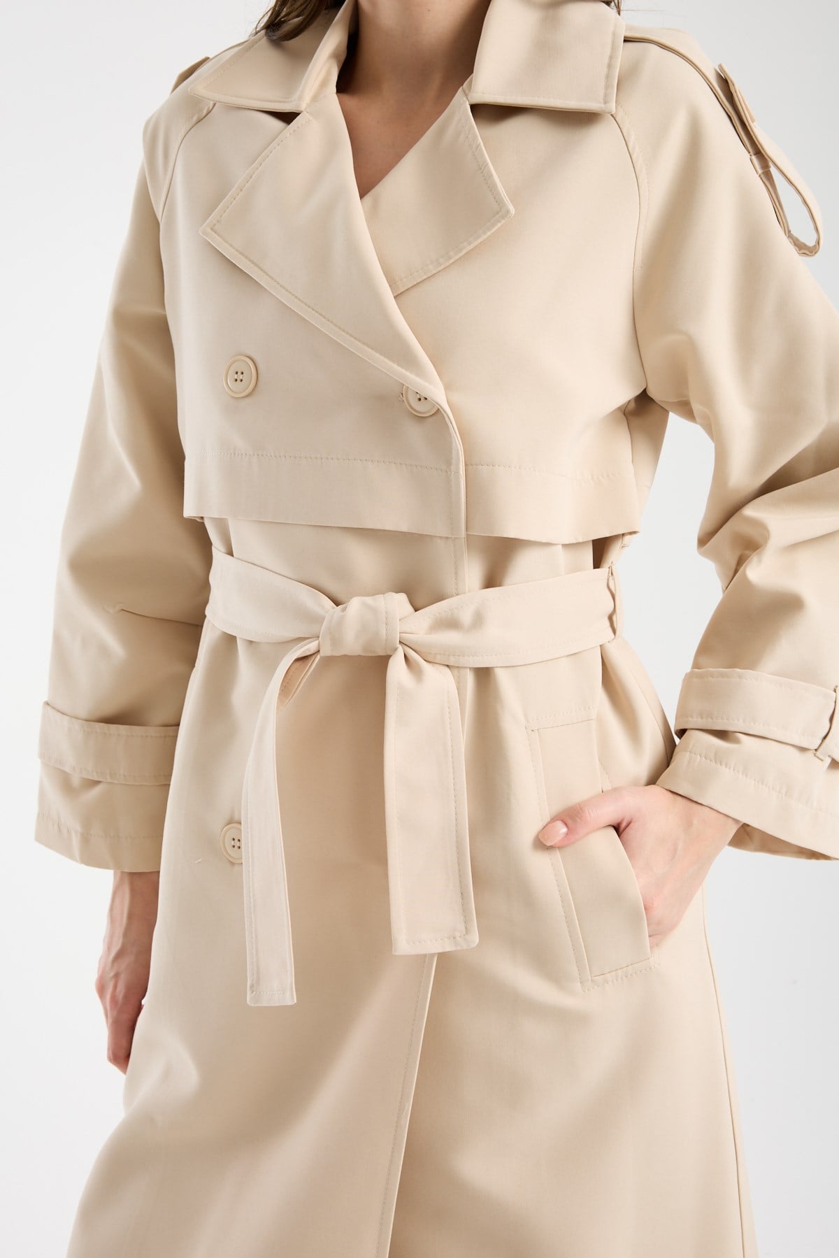 Bej Oversize Kruvaze Kapama Rüzgarlık Detaylı Trençkot 44956