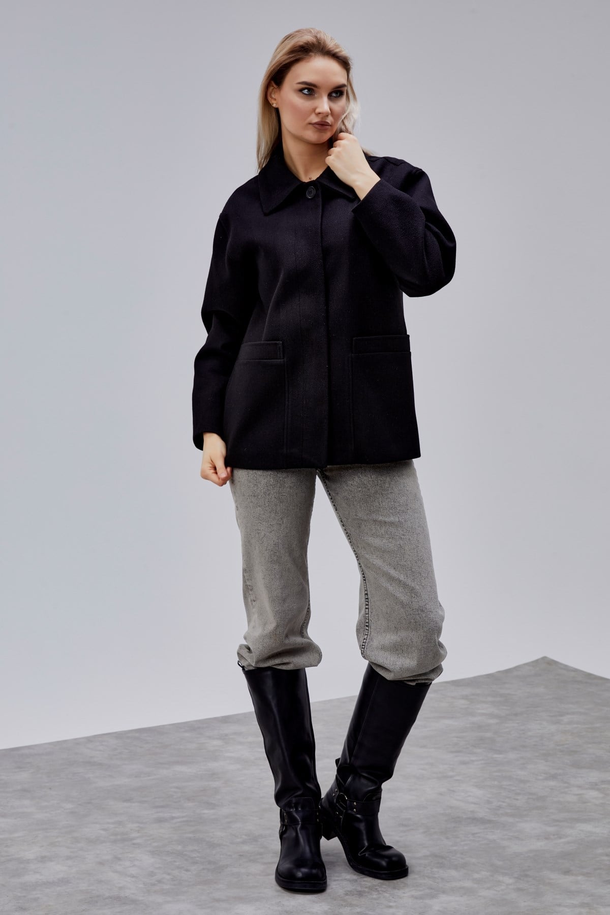 Camille Siyah Oversize Cep Detaylı Astarlı Kaşe Ceket