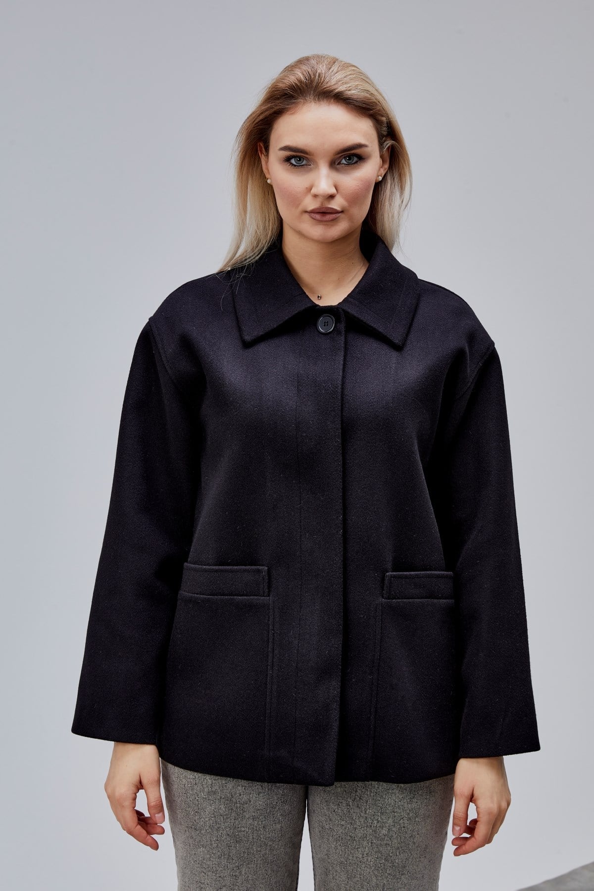 Camille Siyah Oversize Cep Detaylı Astarlı Kaşe Ceket