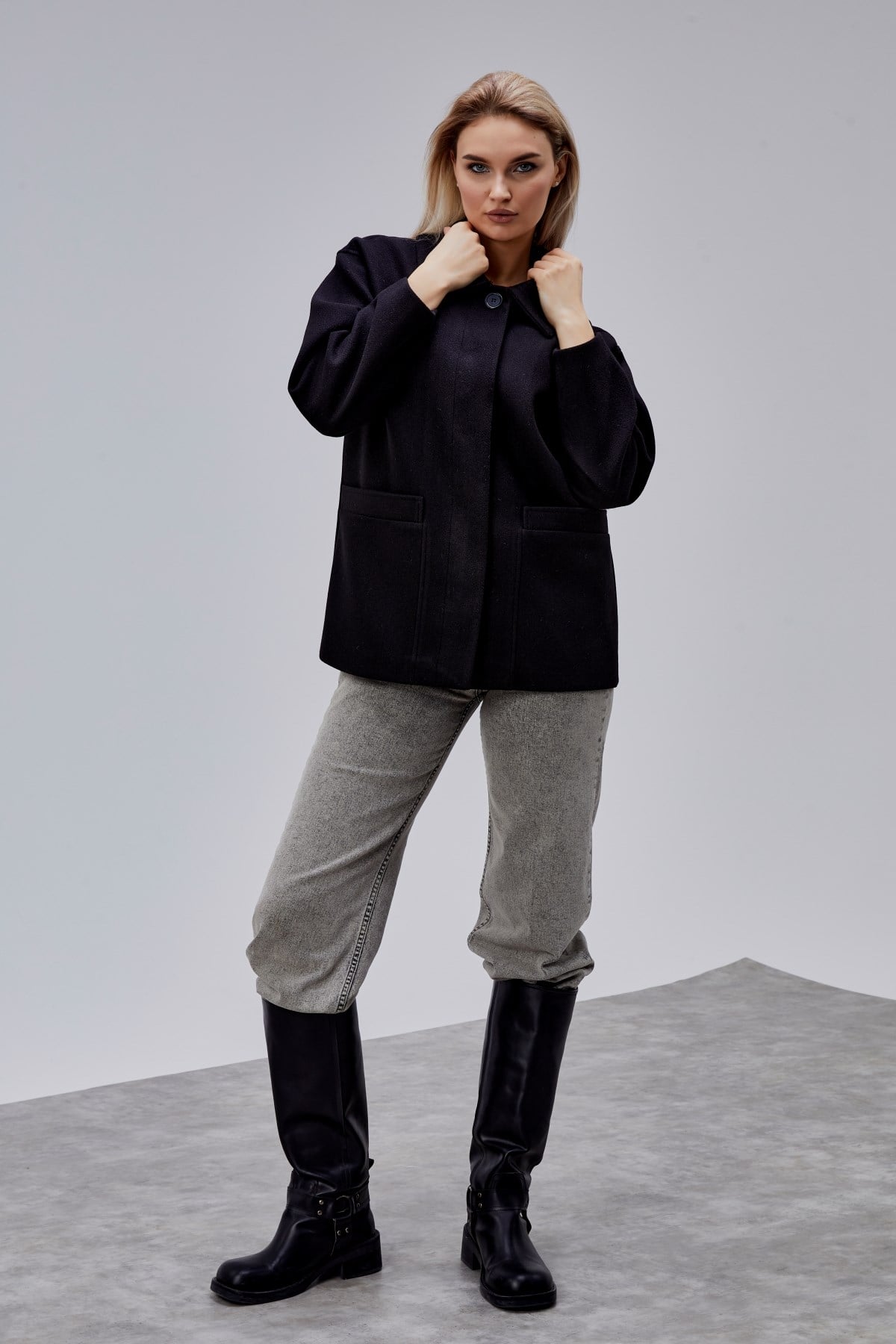 Camille Siyah Oversize Cep Detaylı Astarlı Kaşe Ceket
