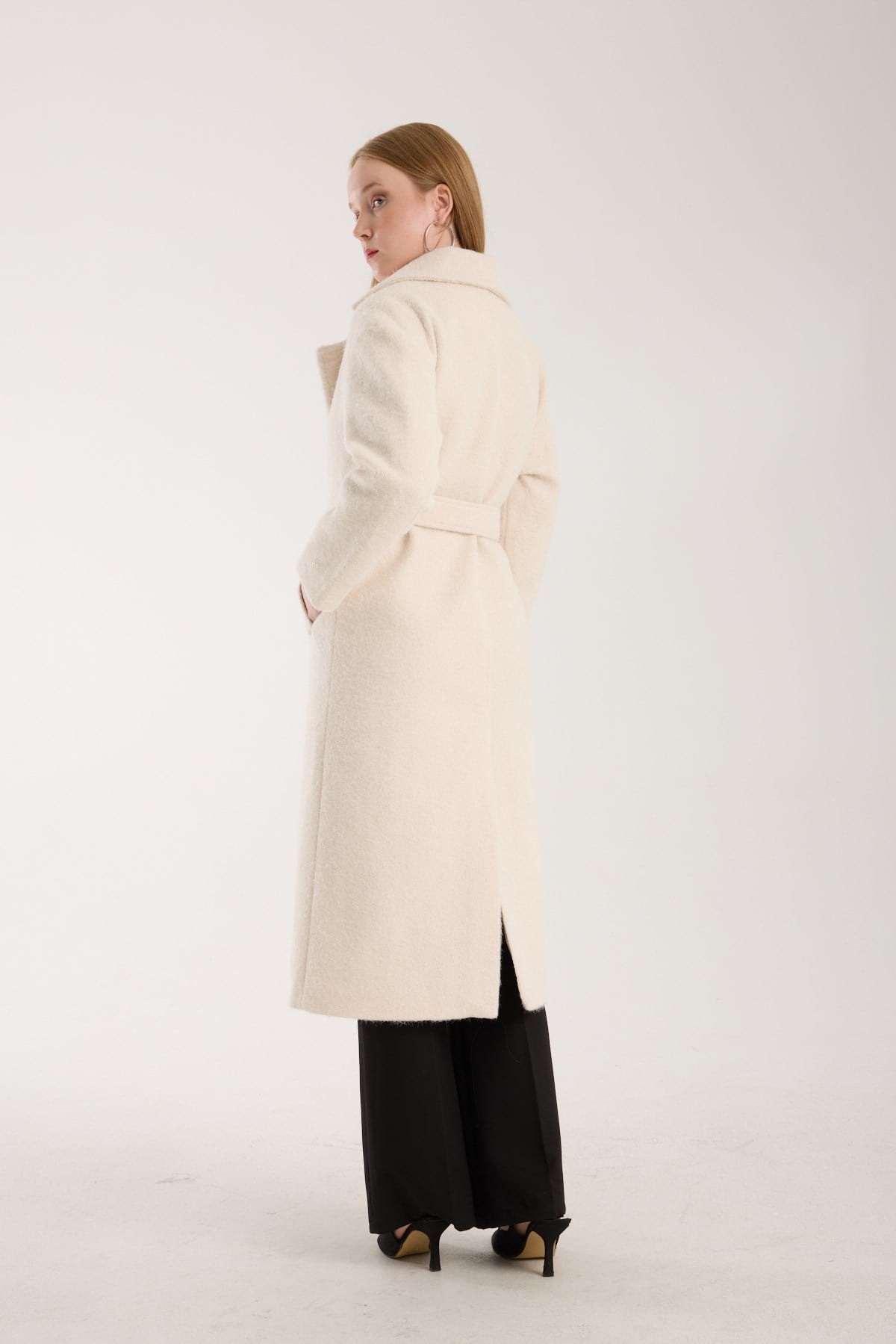 Ekru Buklet Kaşe Oversize Kaban 