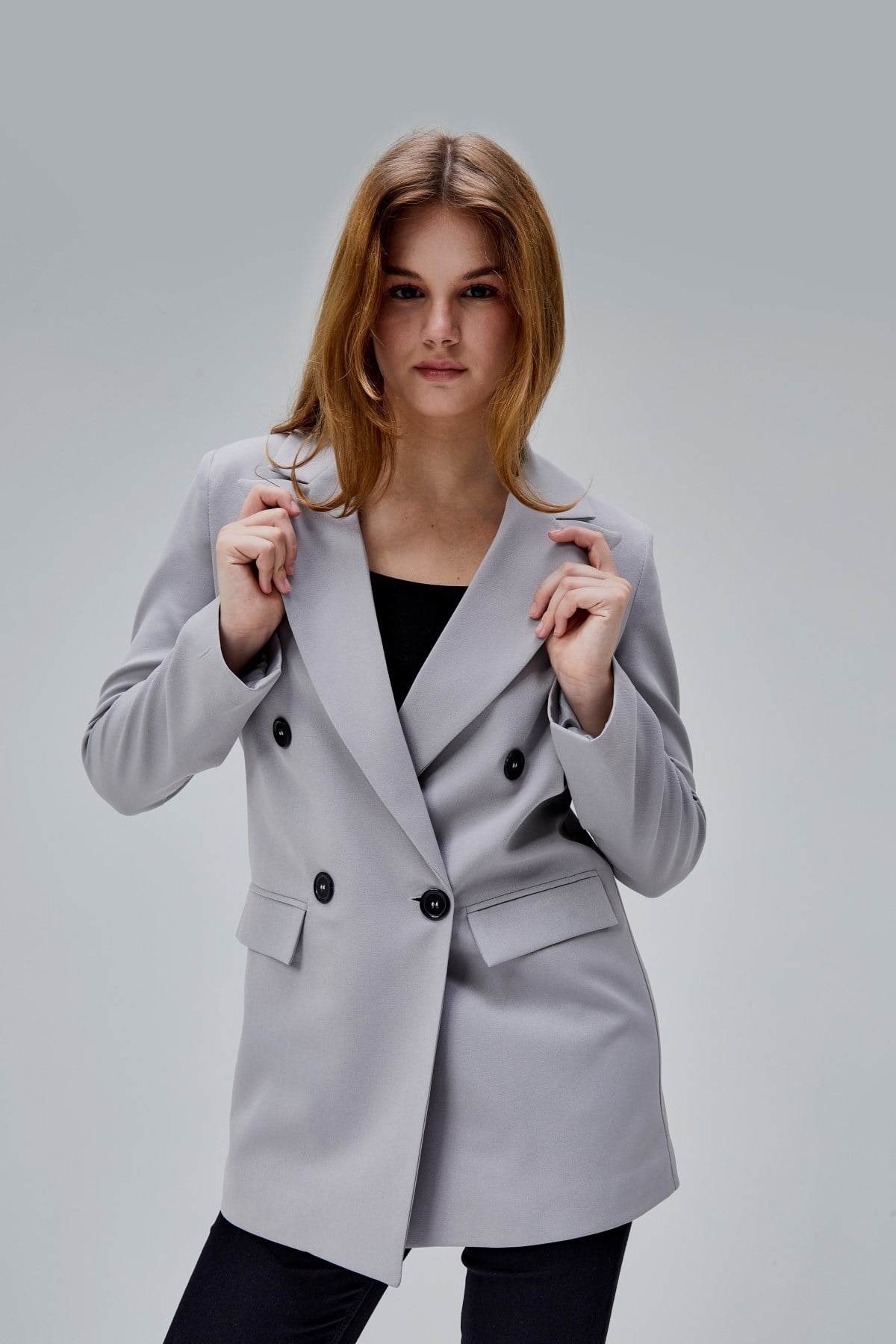 Gri Regular Astarlı Kruvaze Kapama Dokuma Oversize Blazer Ceket
