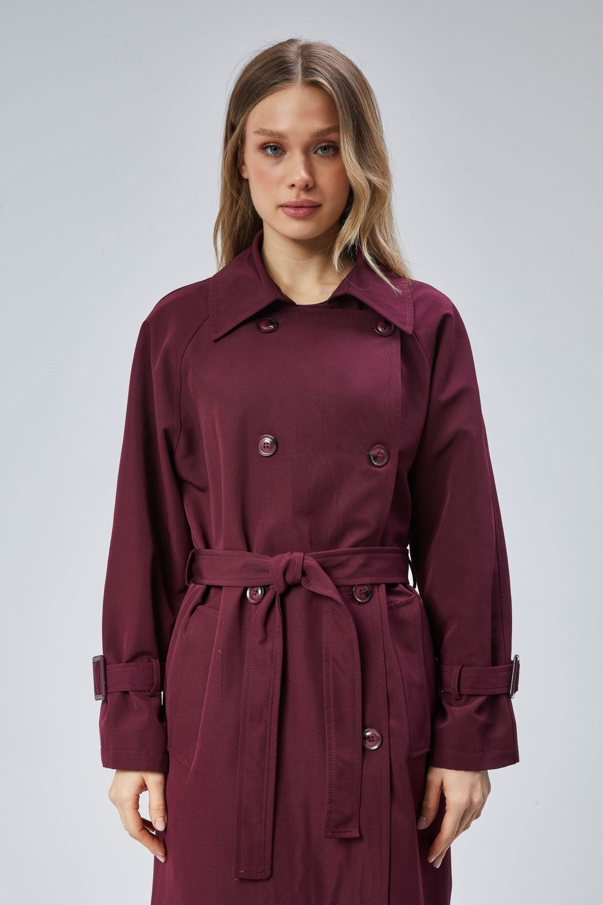 Kadın Oversize Kuşaklı Trençkot
