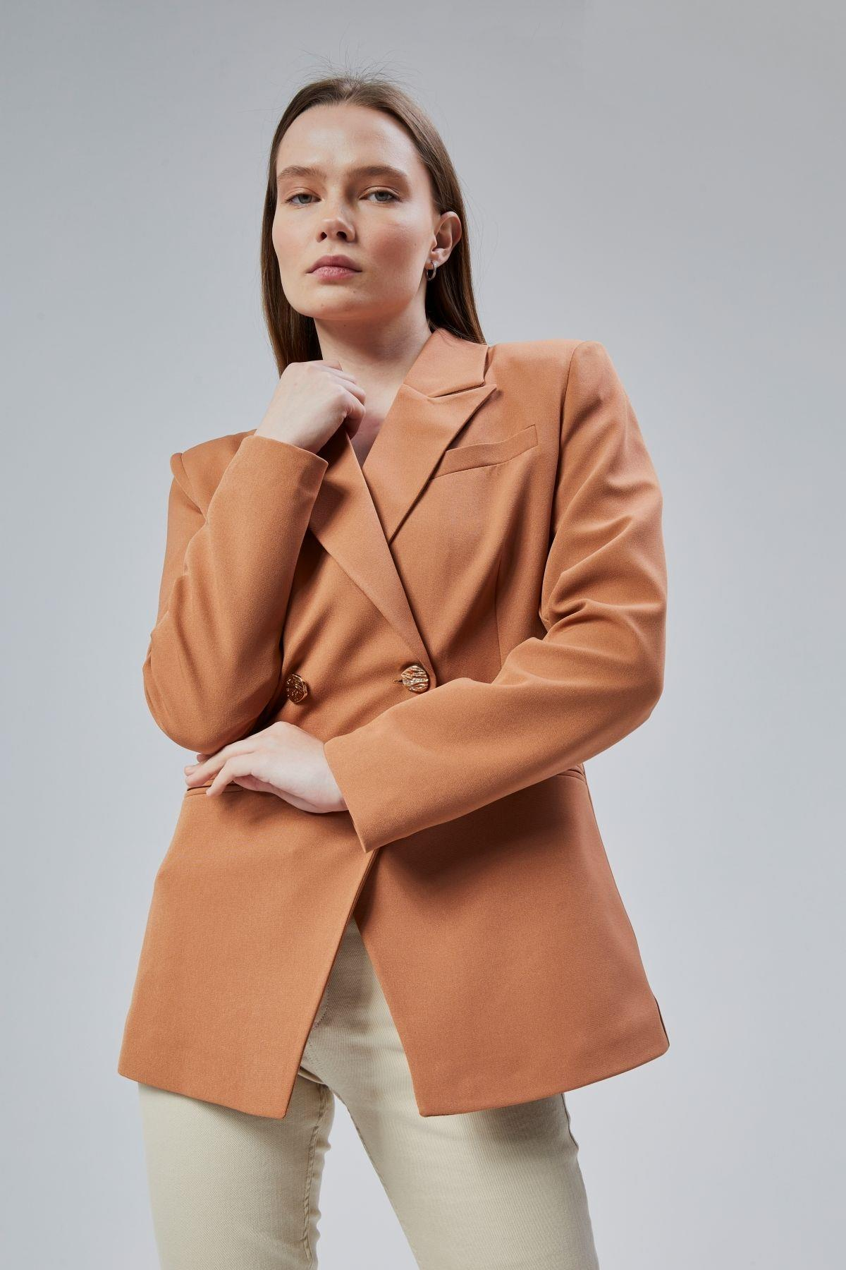 Kahverengi Regular Fit Yırtmaç Detaylı Blazer Ceket