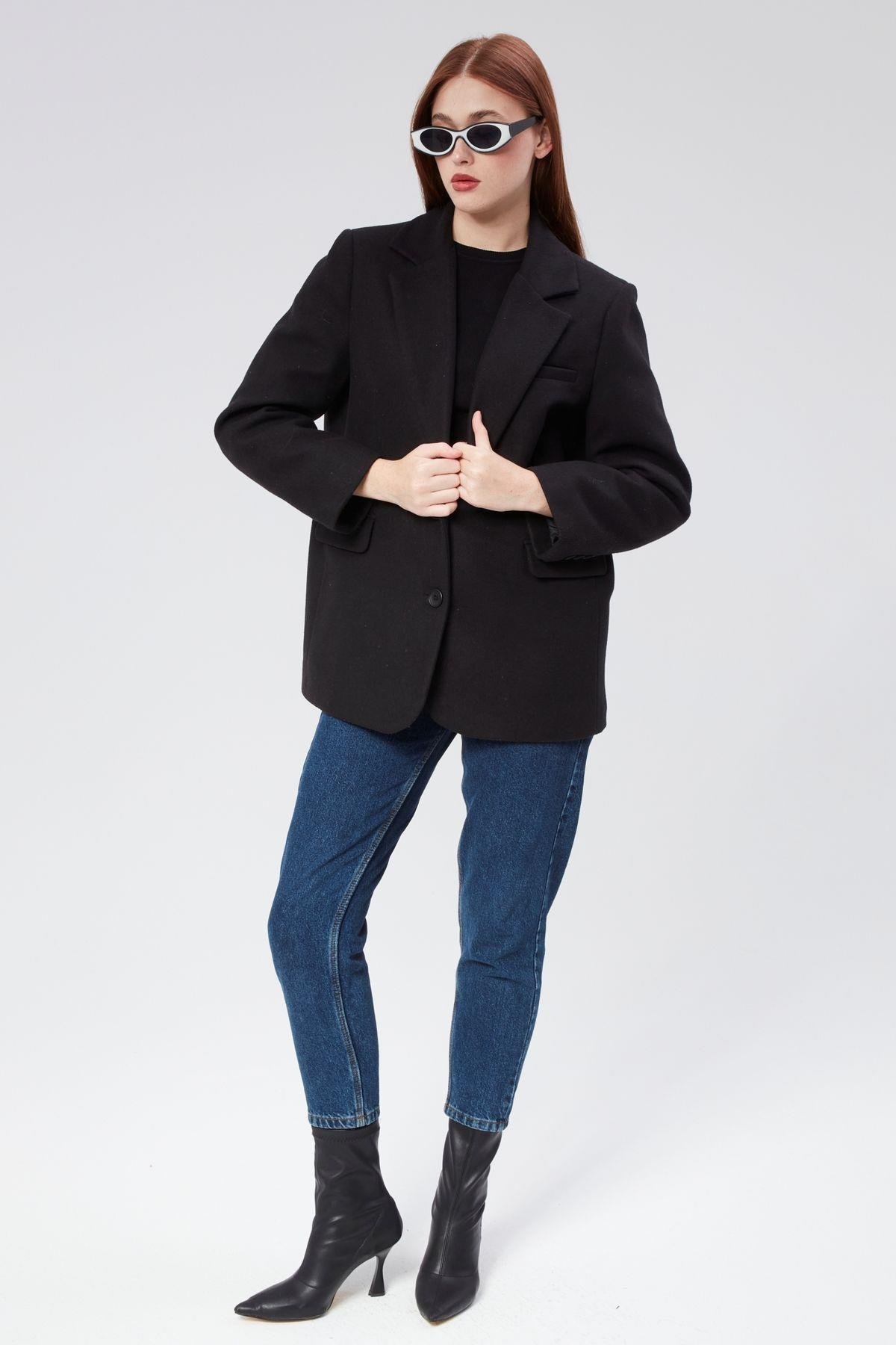 Kruvaze Yaka Regular Fit Kaşe Ceket