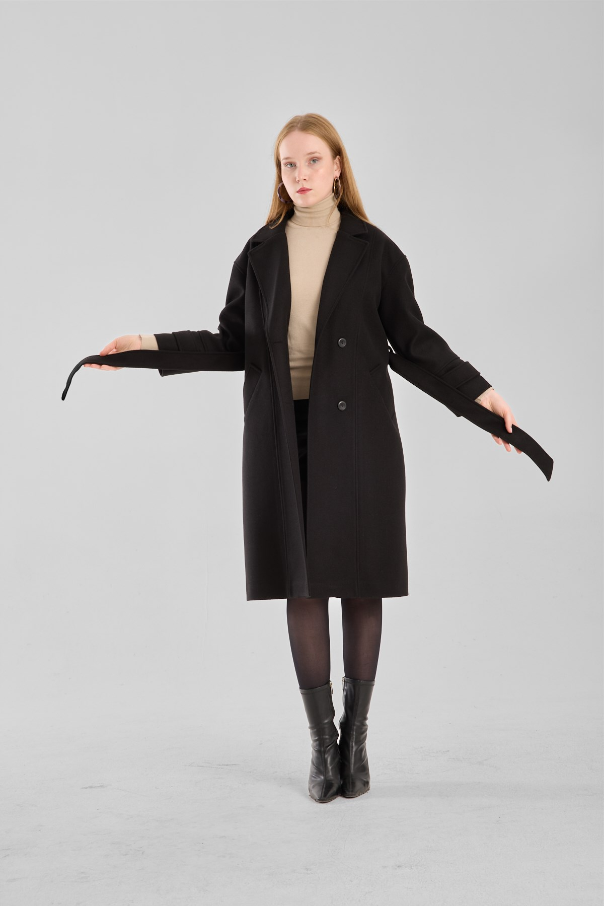 Kuşaklı Oversize Kaşe Kaban
