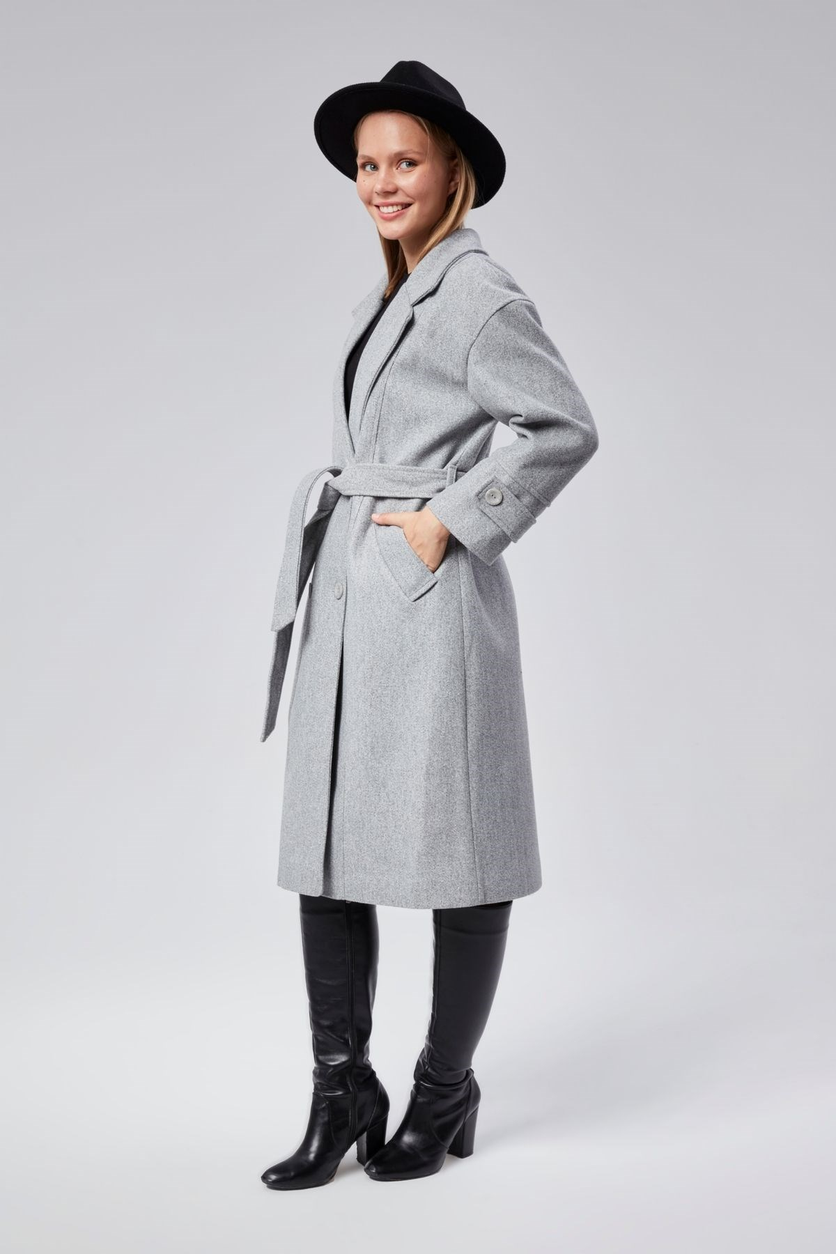 Kuşaklı Oversize Kaşe Kaban