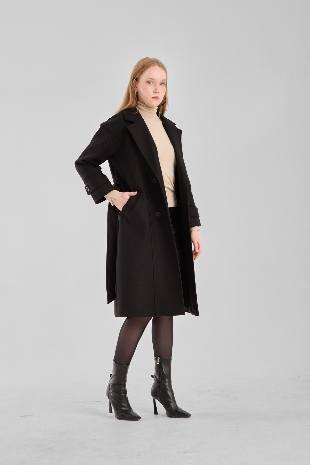Kuşaklı Oversize Kaşe Kaban